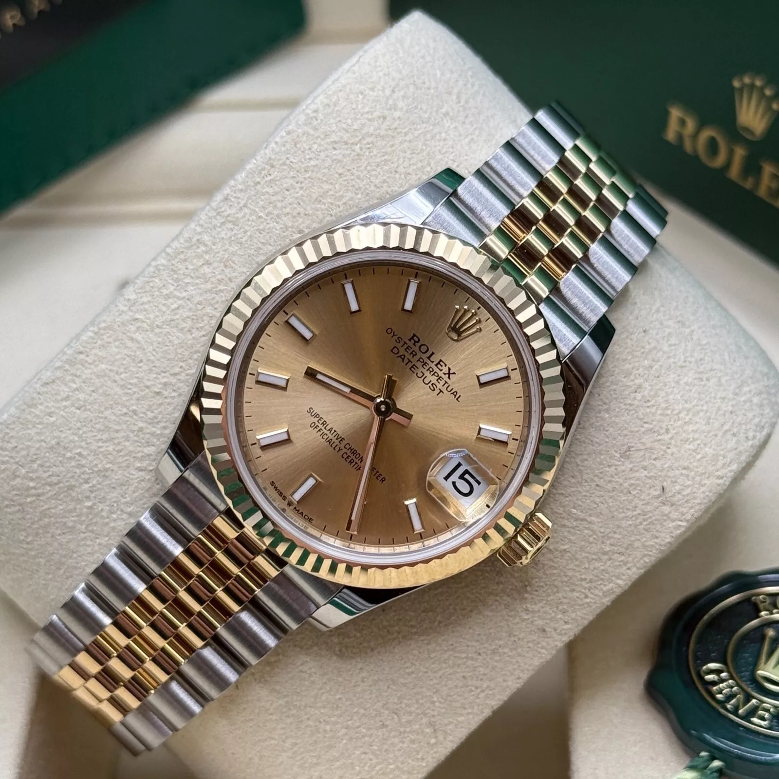 RLX Datejust m278273-0013/0014 31mm Champagne Dial Stainless Steel and Yellow Gold Oyster Watch