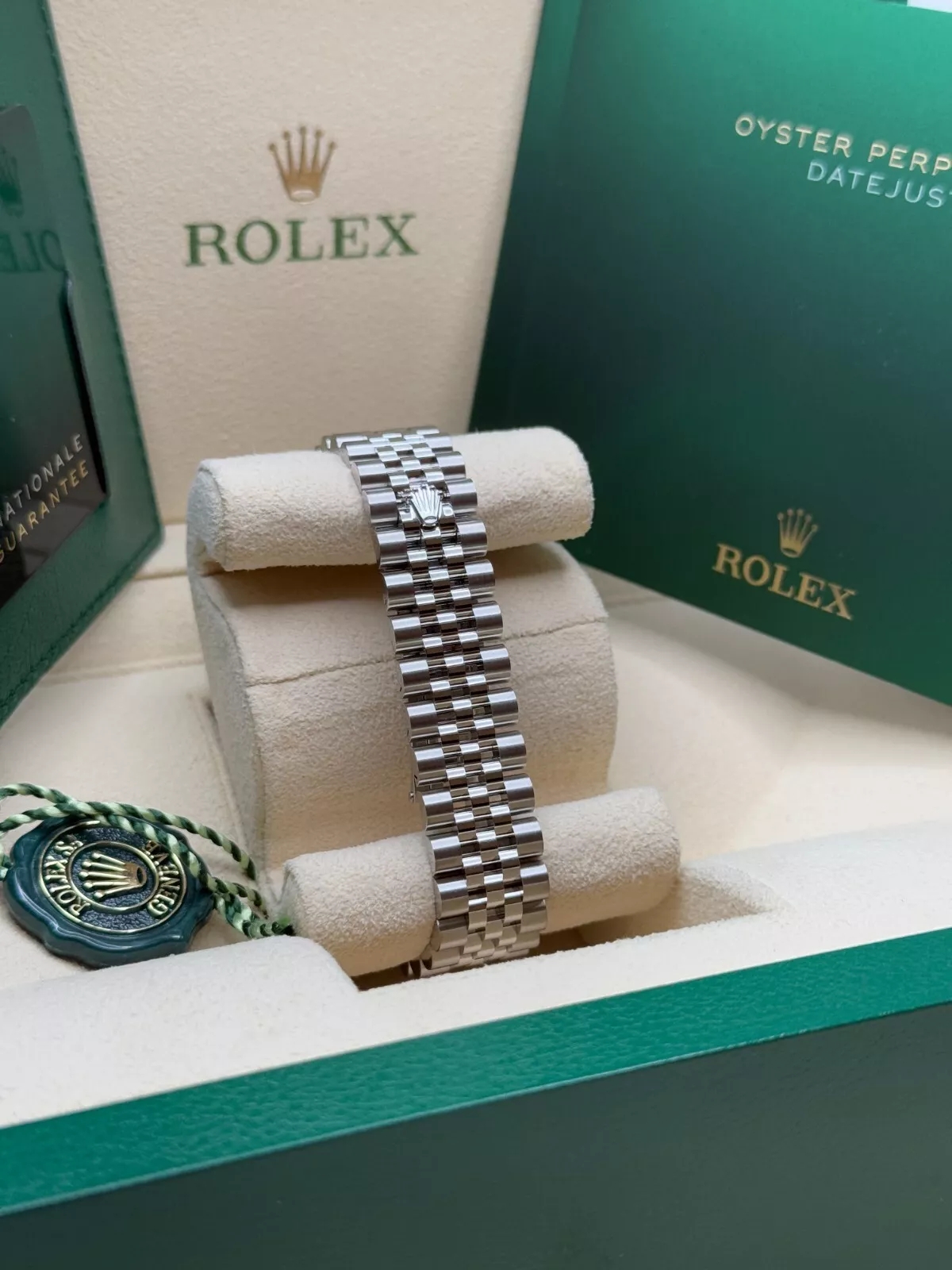 RLX Datejust m278344-0035/0036 Bright Blue Dial 31mm Domed Diamond Oyster Watch