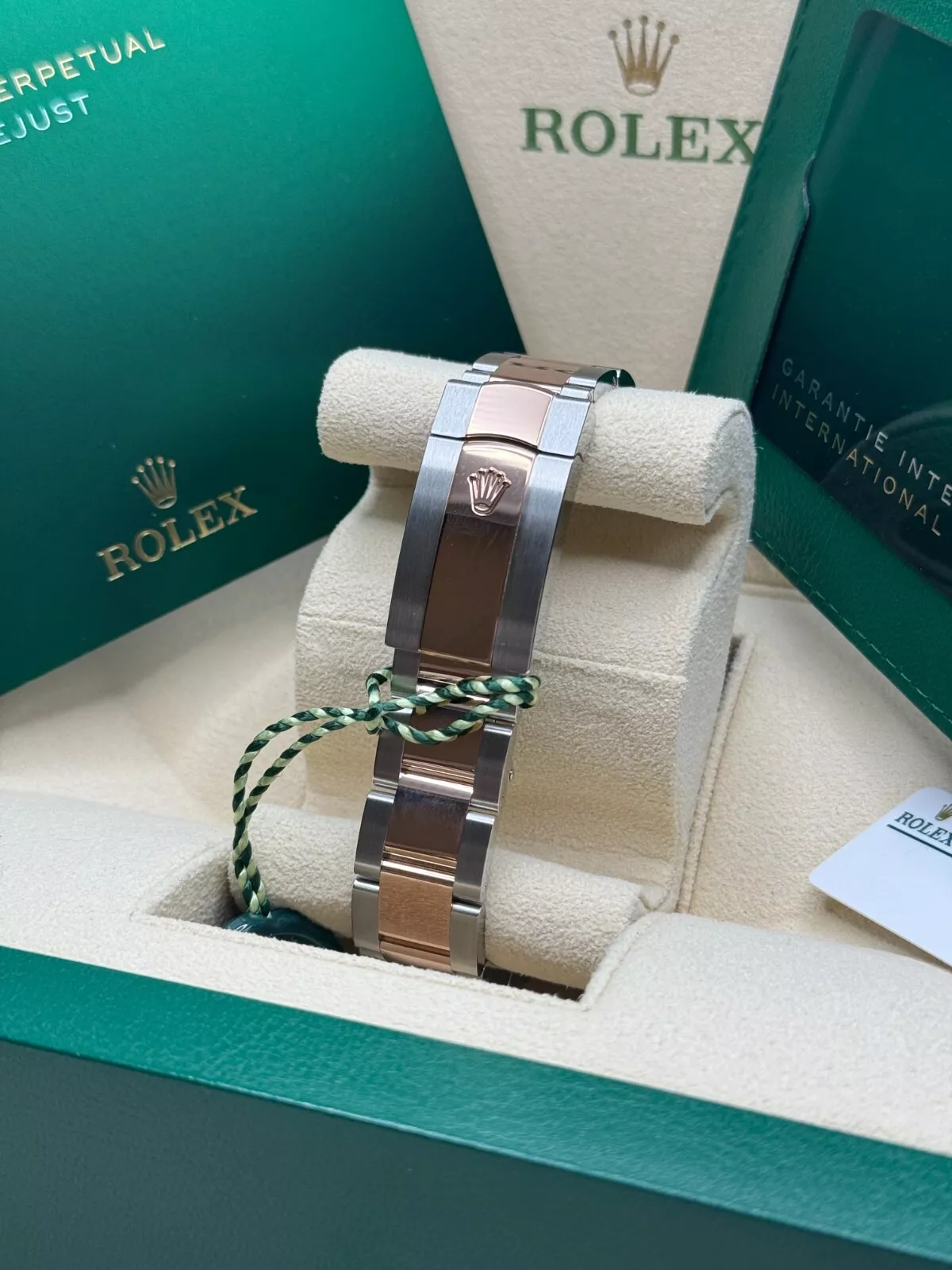 RLX Datejust 41mm 126301 Sundust Slate Roman Dial Oyster Bracelet