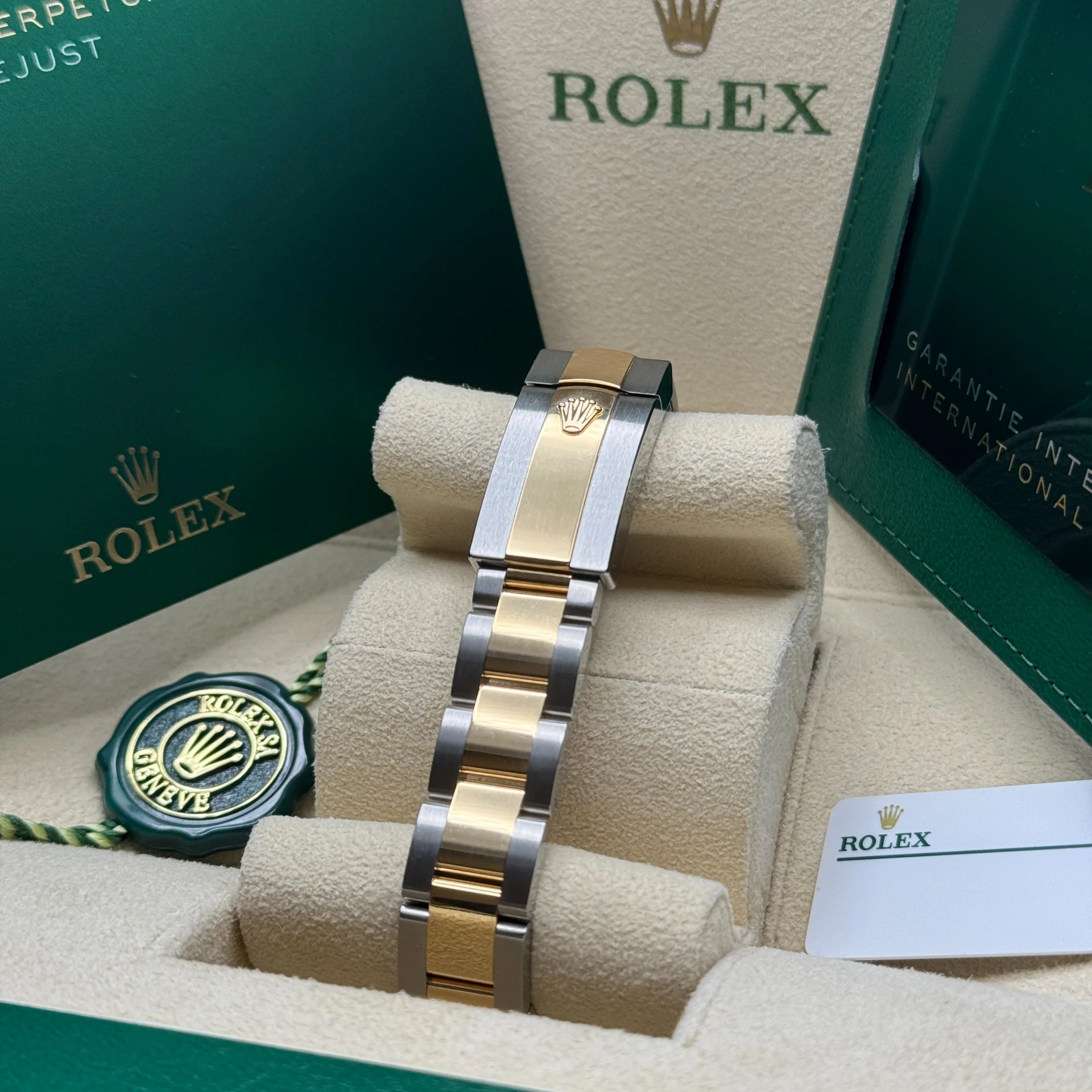 RLX Datejust m278273-0031/0032 31mm Olive Green Floral Motif Dial Stainless Steel and Yellow Gold Oyster Watch