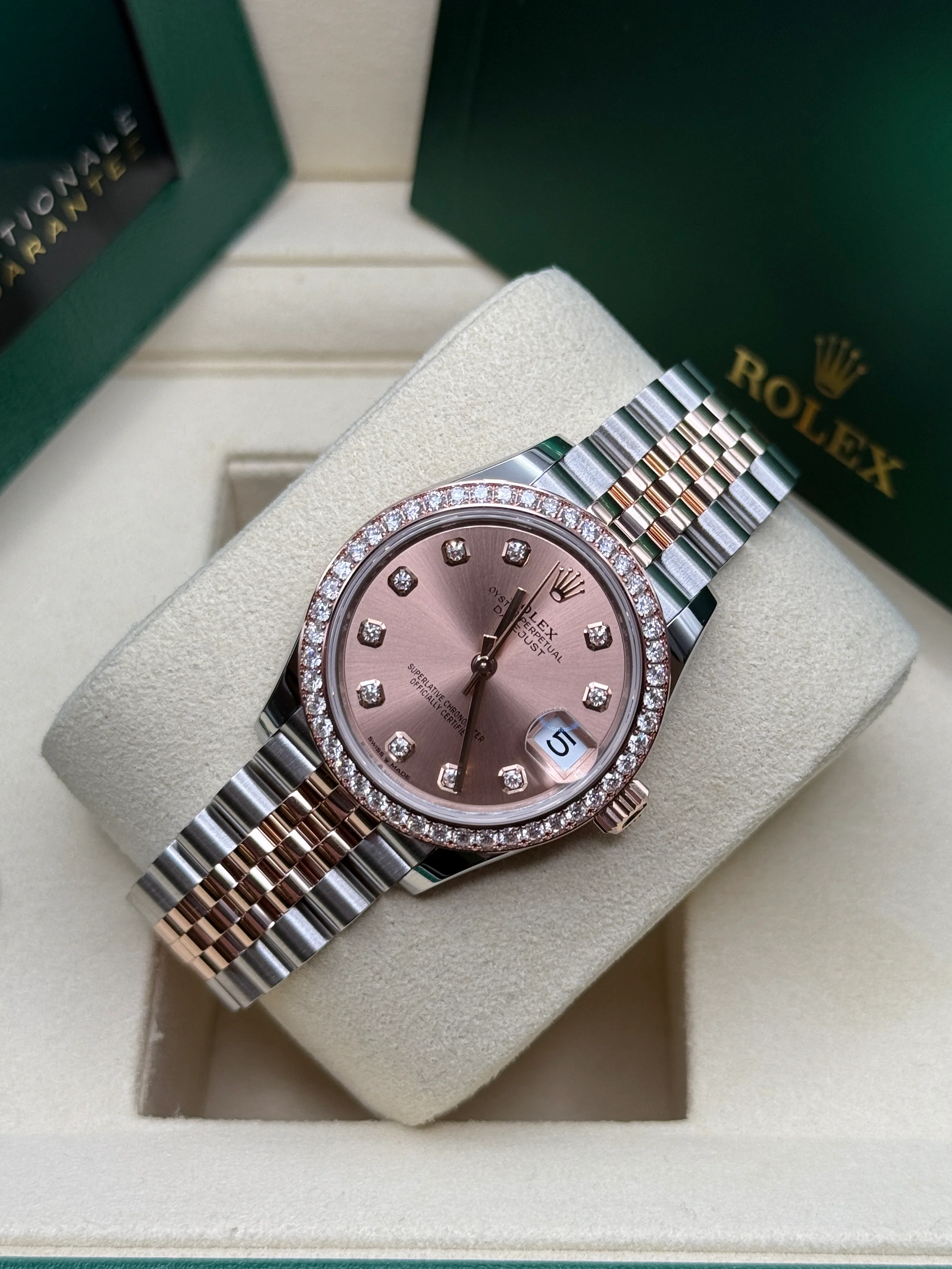 RLX Datejust m278381-0023/0024 Rose Diamond 31mm Dial Diamond-Set Bezel and Oyster Bracelet Watch