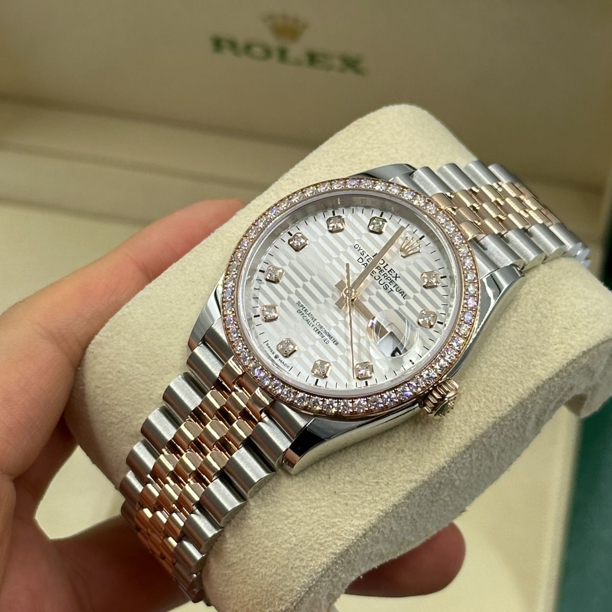 RLX  Datejust 36mm 126281 Silver Palm Index Dial Jubilee Bracelet