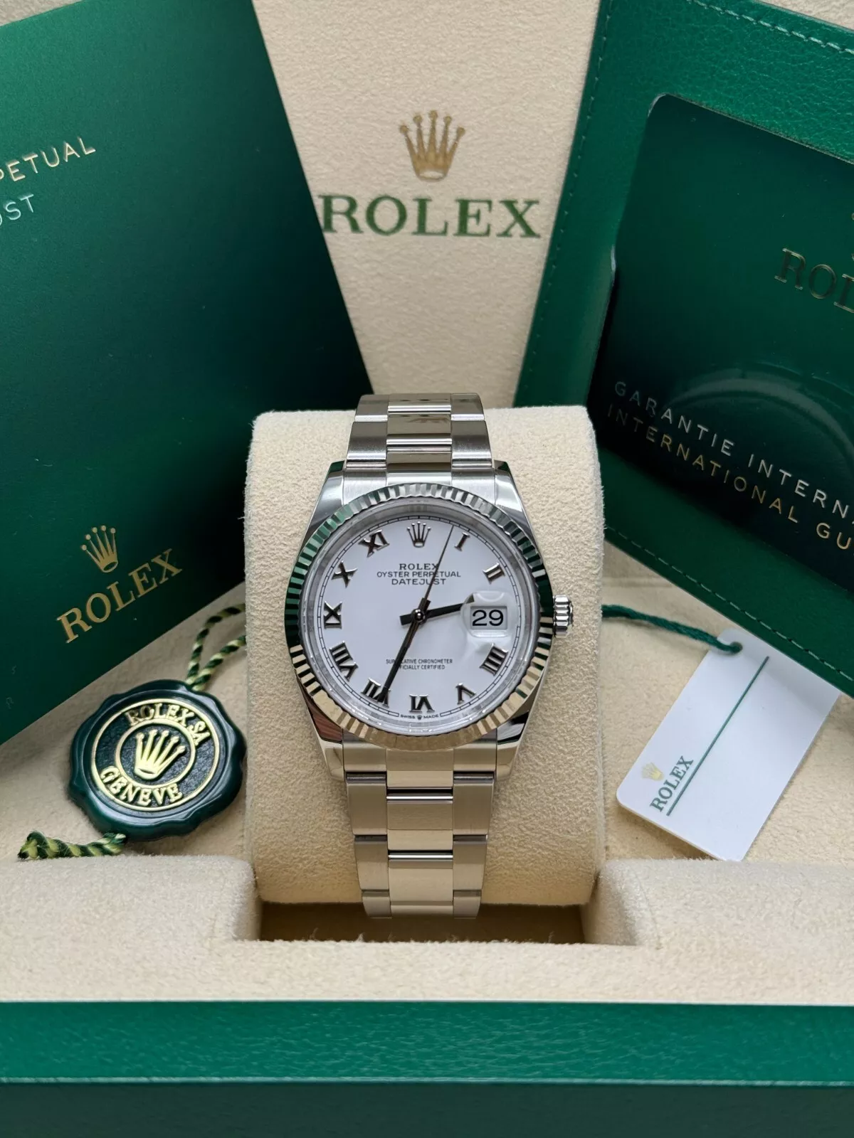 RLX  Datejust 41mm 126334 White Roman Oyster Stainless Steel Mens Watch