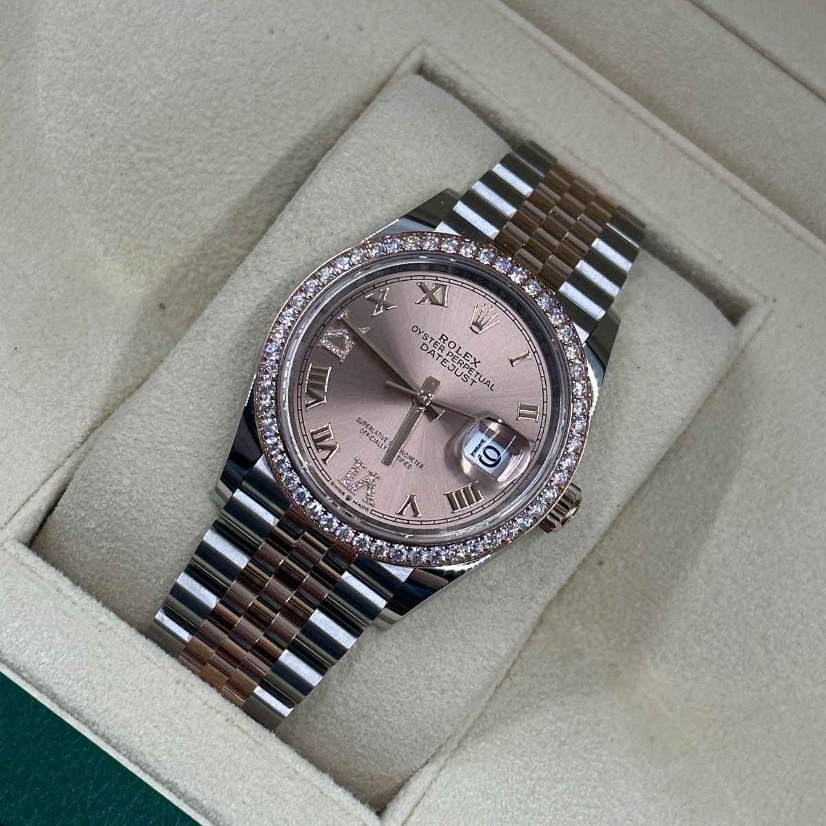 RLX  Datejust 36mm 126281 Rose Dial Oyster 36mm Bracelet