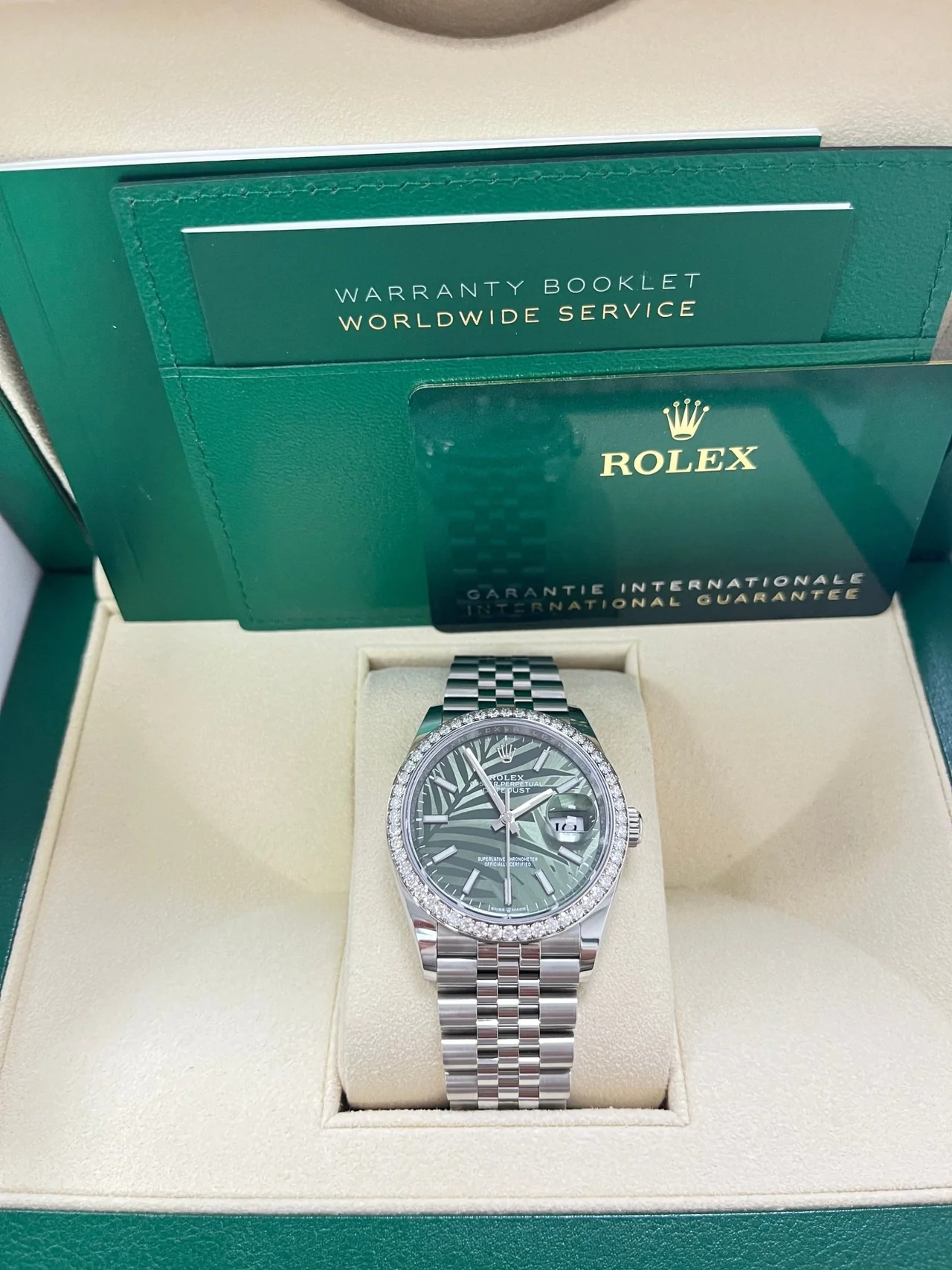 RLX  Datejust 36mm 126284 Olive Green Dial Jubilee Bracelet