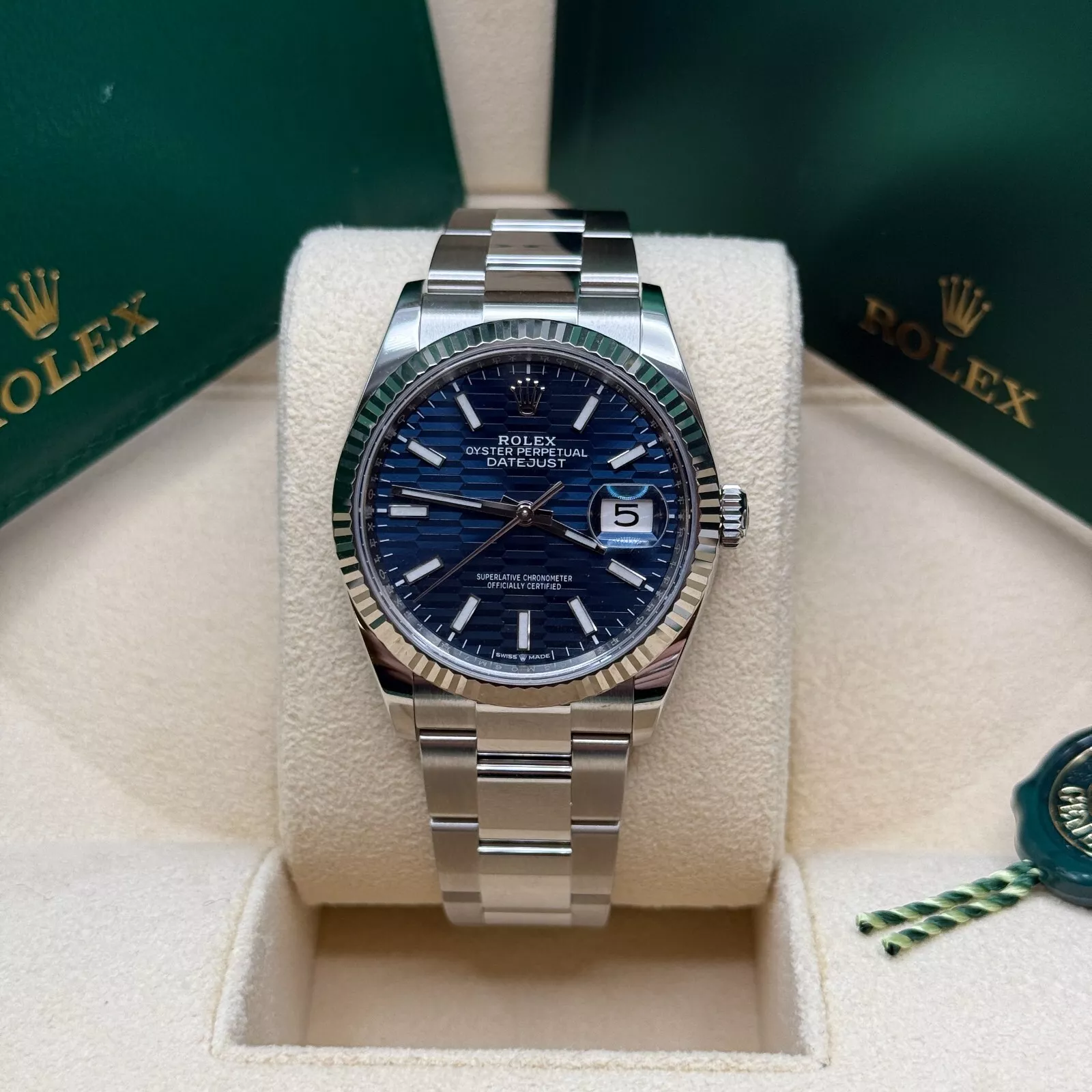 RLX  Datejust 36mm 126234 Blue Fluted Motif Dial Jubilee Bracelet