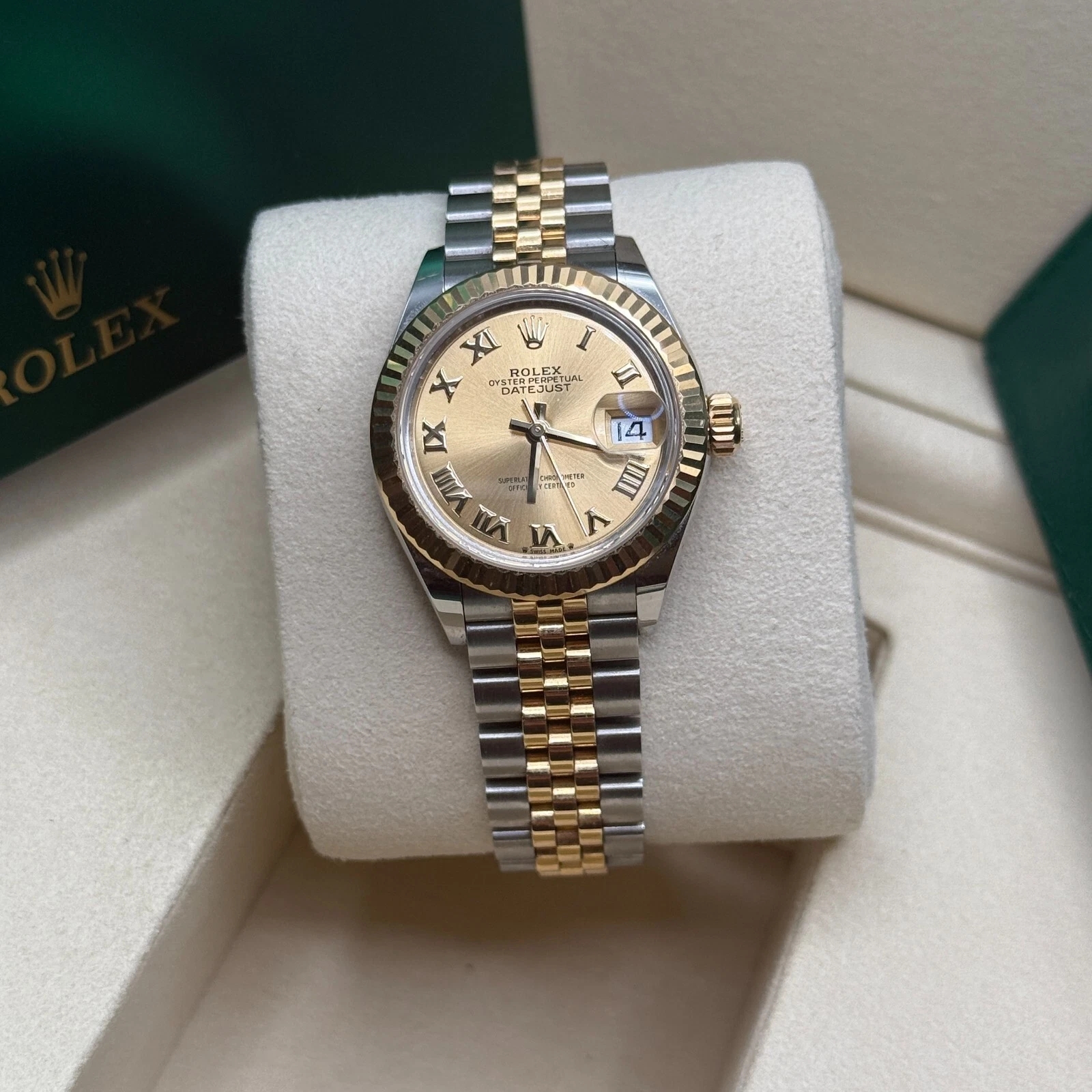 RLX Lady-Datejust 28mm 279173 Champagne Roman Dial Oyster Bracelet
