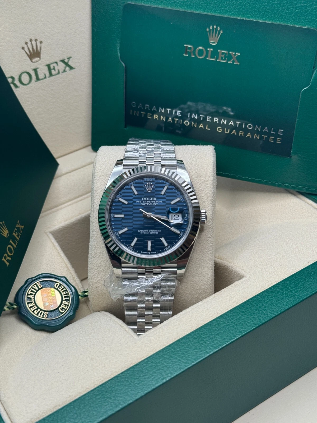 RLX  Datejust 41mm Blue Fluted Motif Index Dial Jubilee Bracelet Watch - 126334