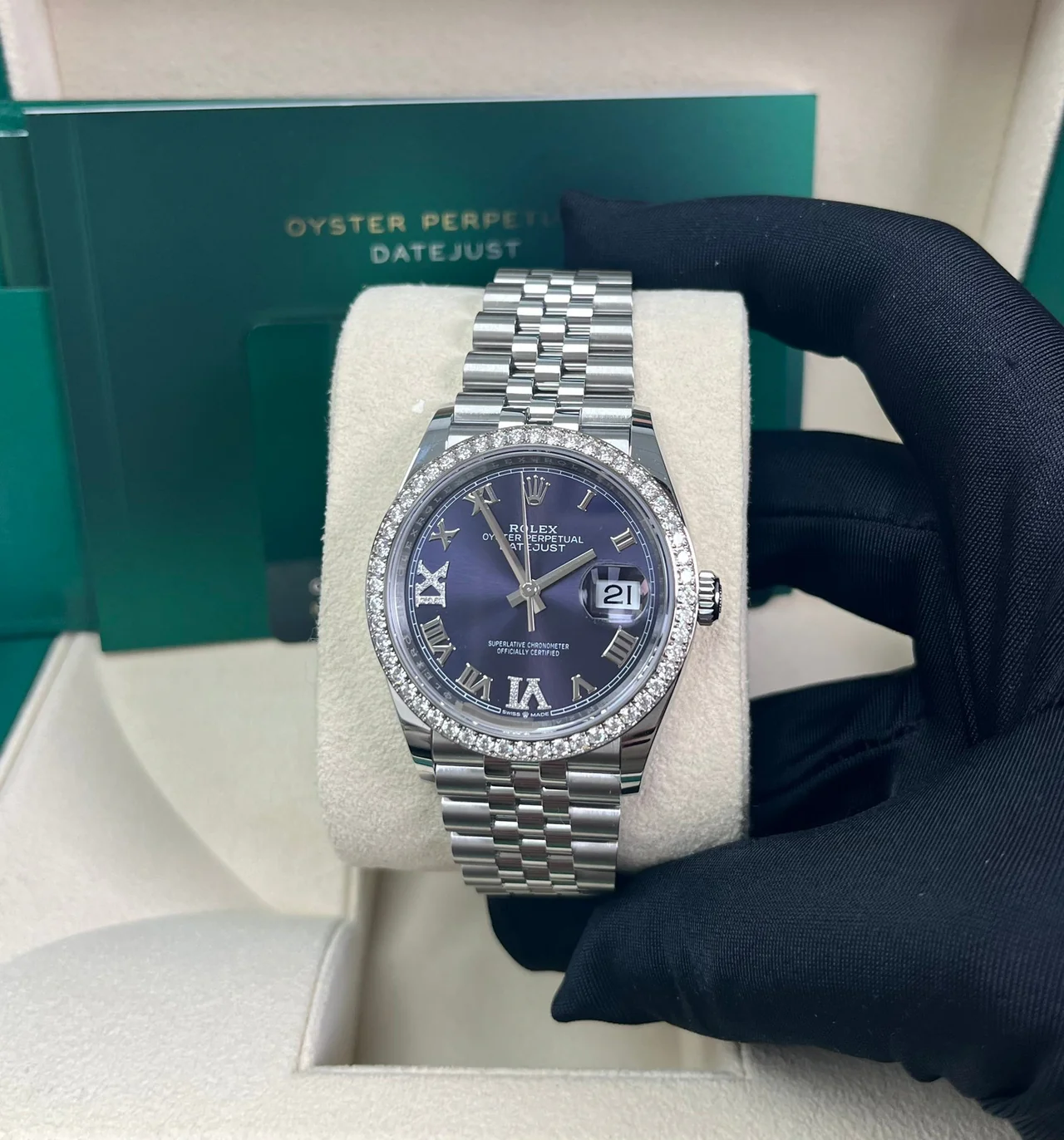 RLX  Datejust 36mm 126284 Aubergine Dial Jubilee Bracelet