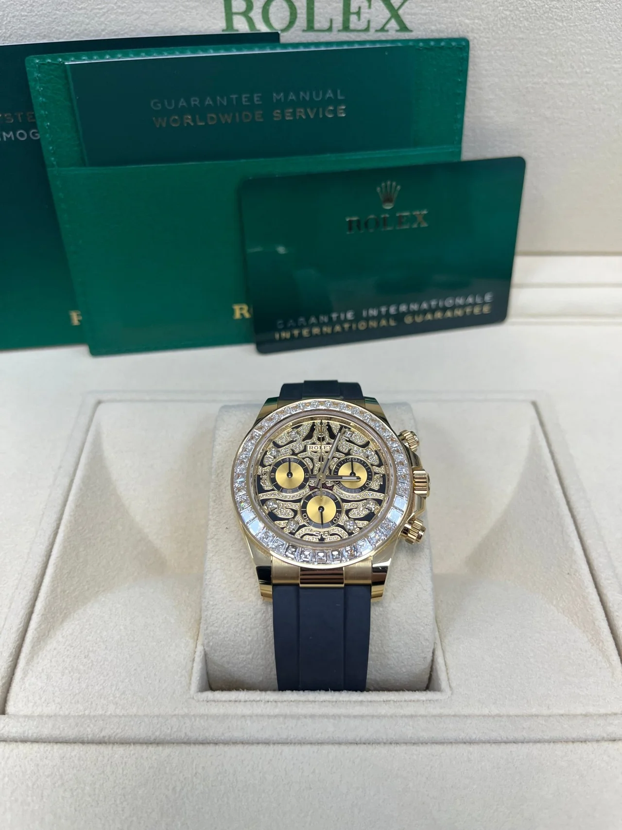 RLX  Cosmograph Daytona M116588TBR 40mm