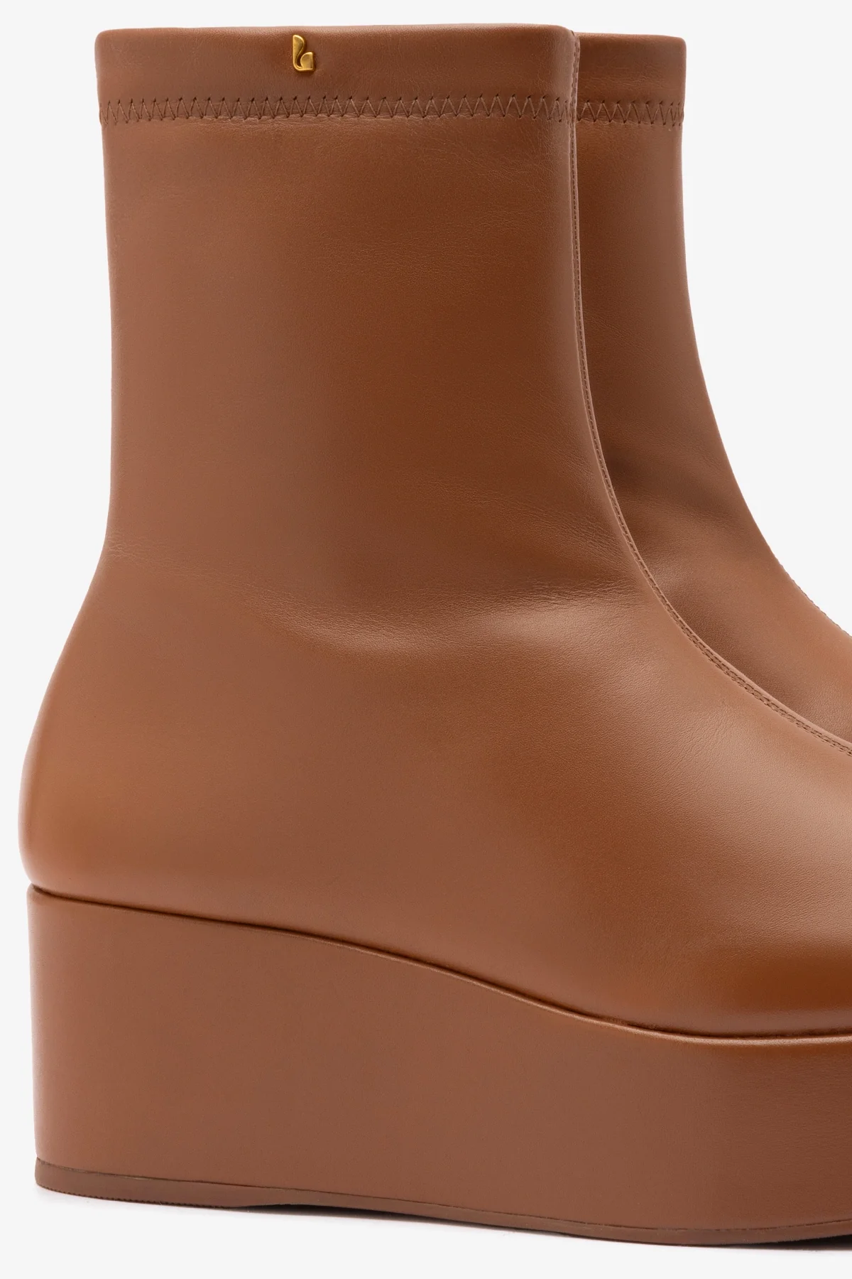 Dani New Flatform Boot In Caramel Leather