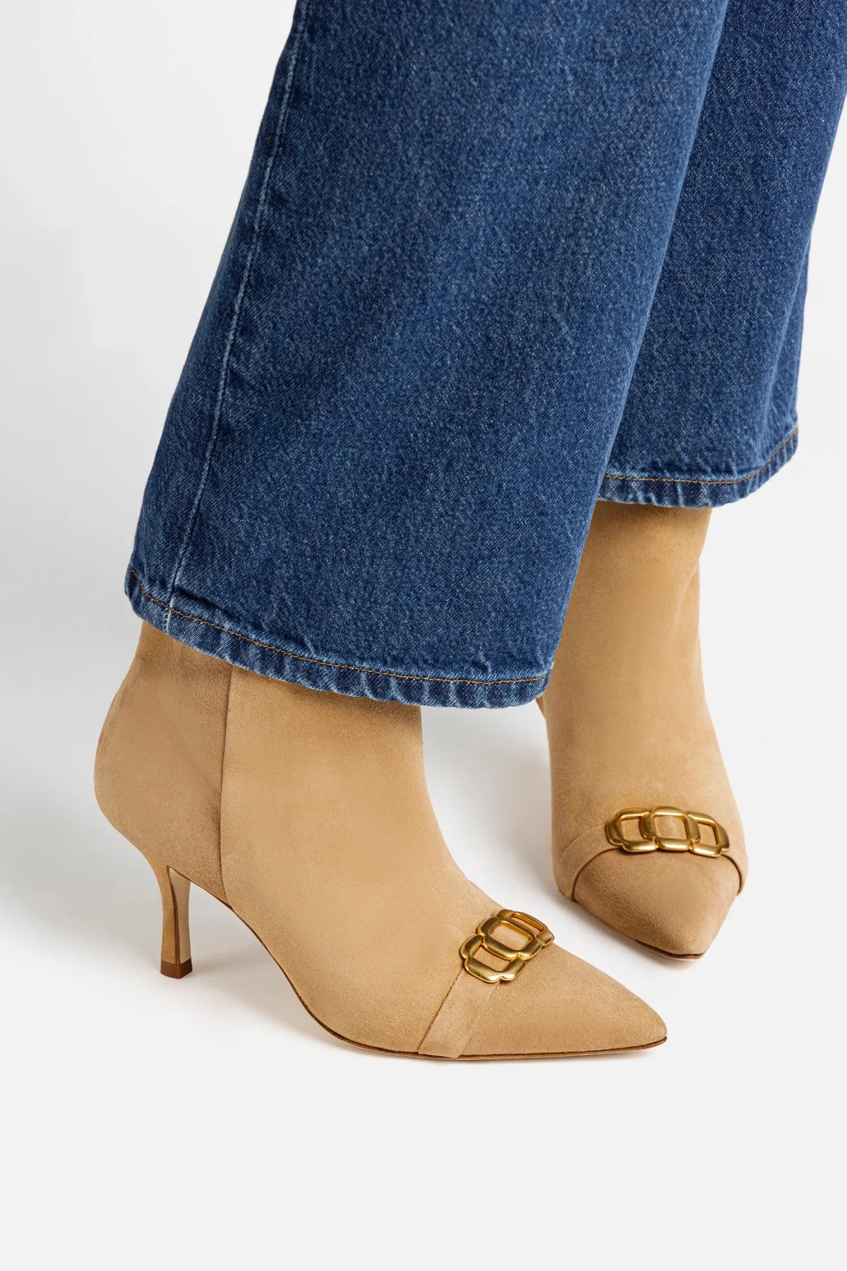 Mini Kate Boot In Peanut Suede and Daisy Accent