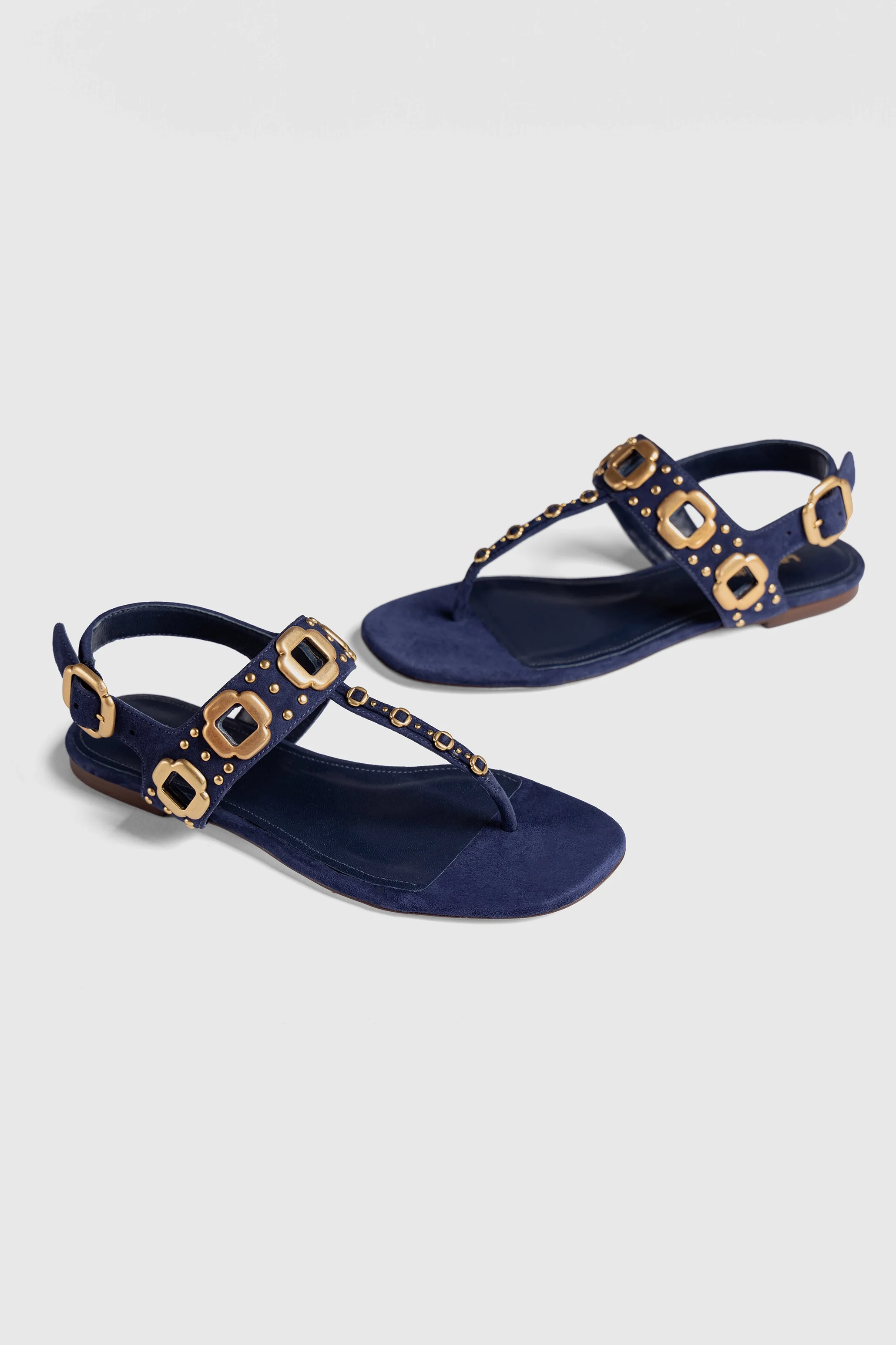 Milan Studs Thong Sandal In Navy Suede