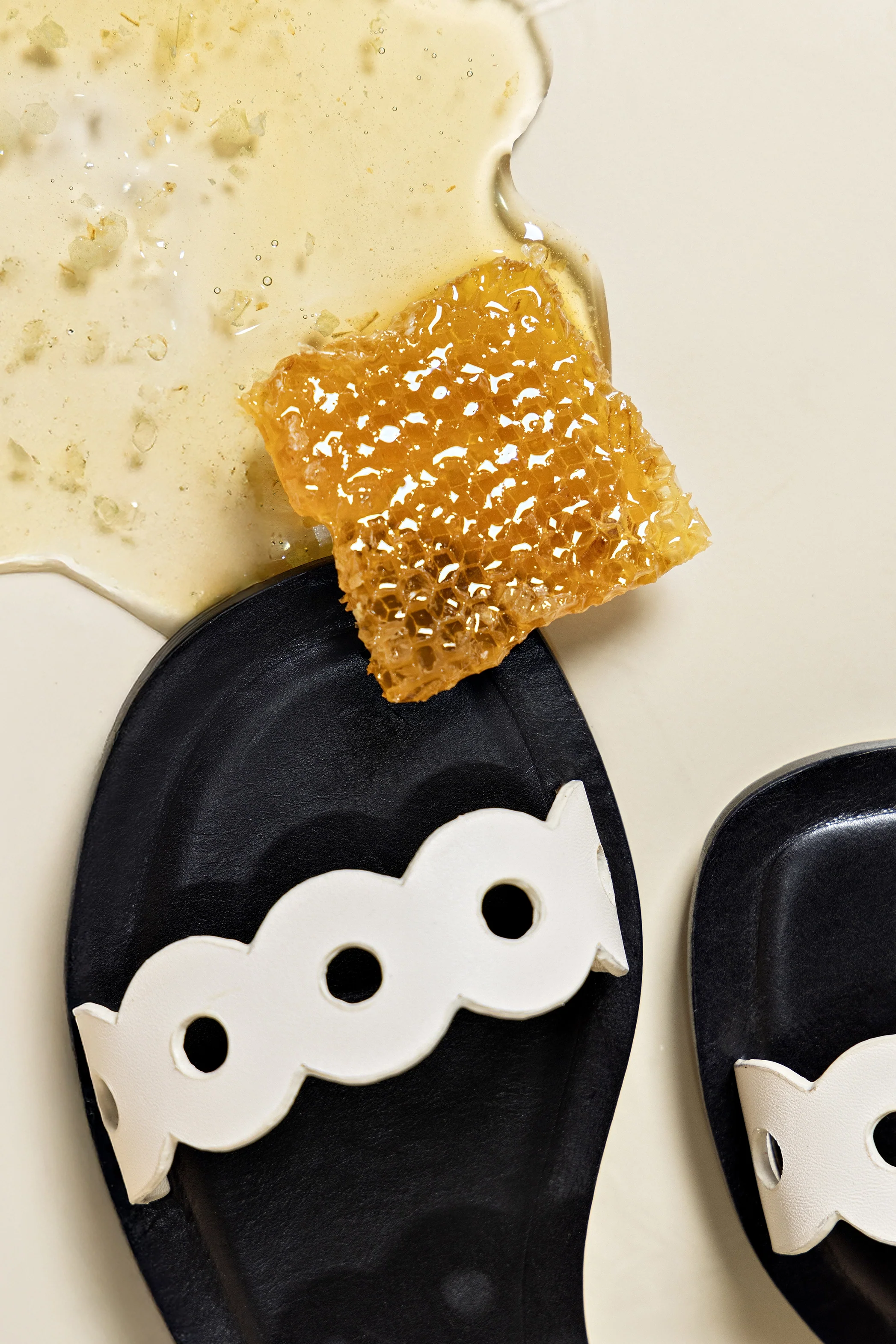 Florence Flat Mule In Ivory Leather