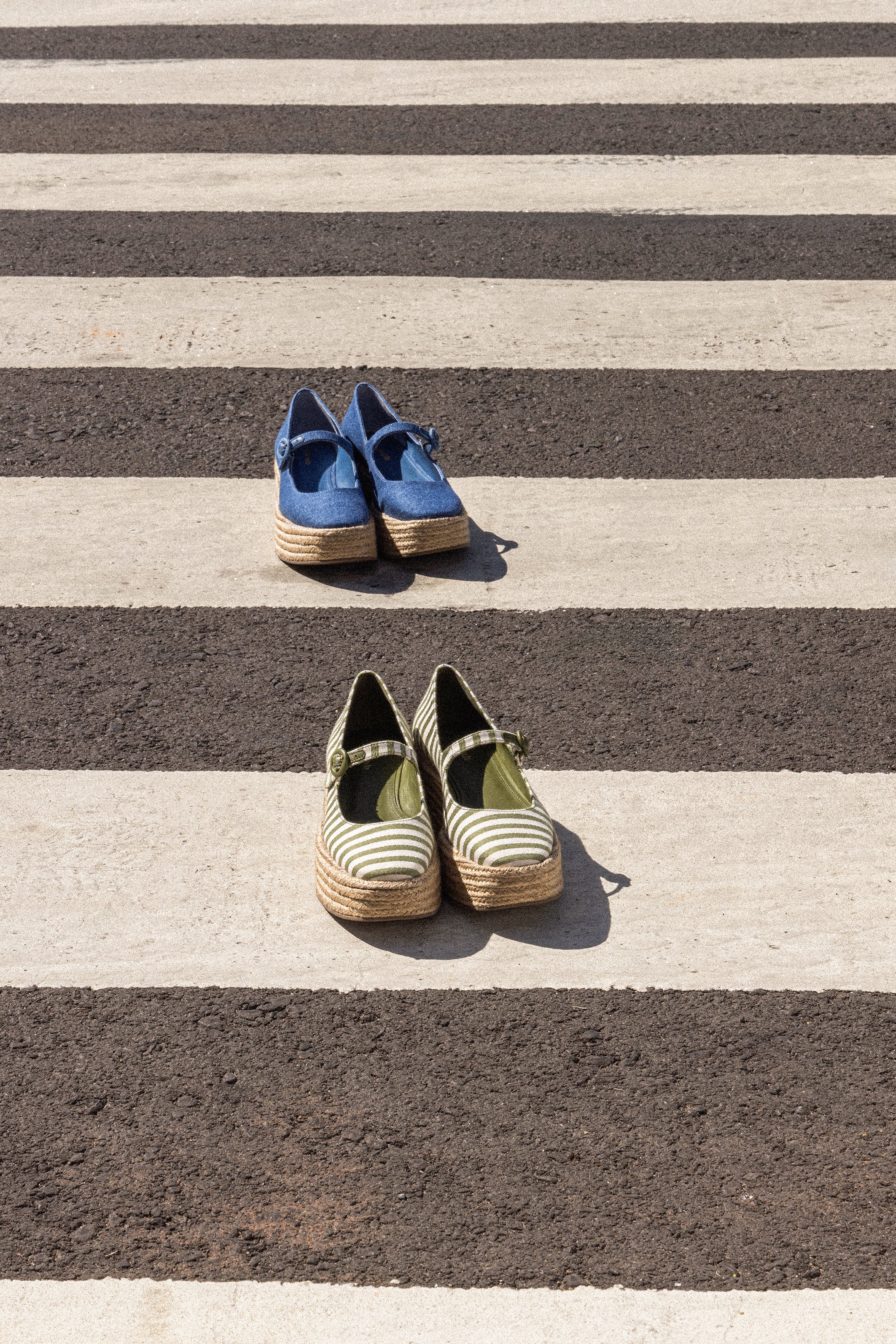 Blair Flatform In Blue Stoned Denim