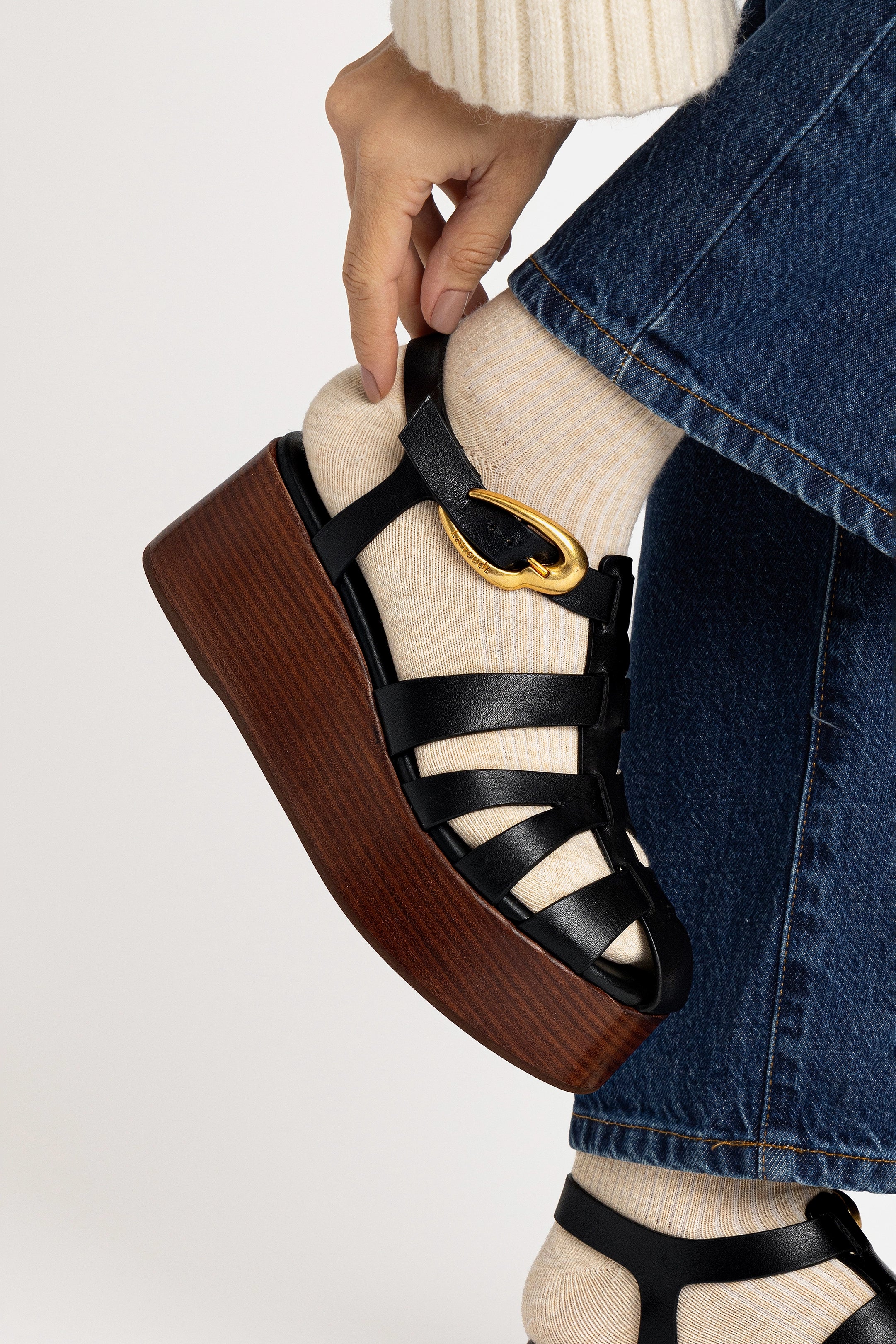 Stevie Verona Flatform Sandal In Brown Leather