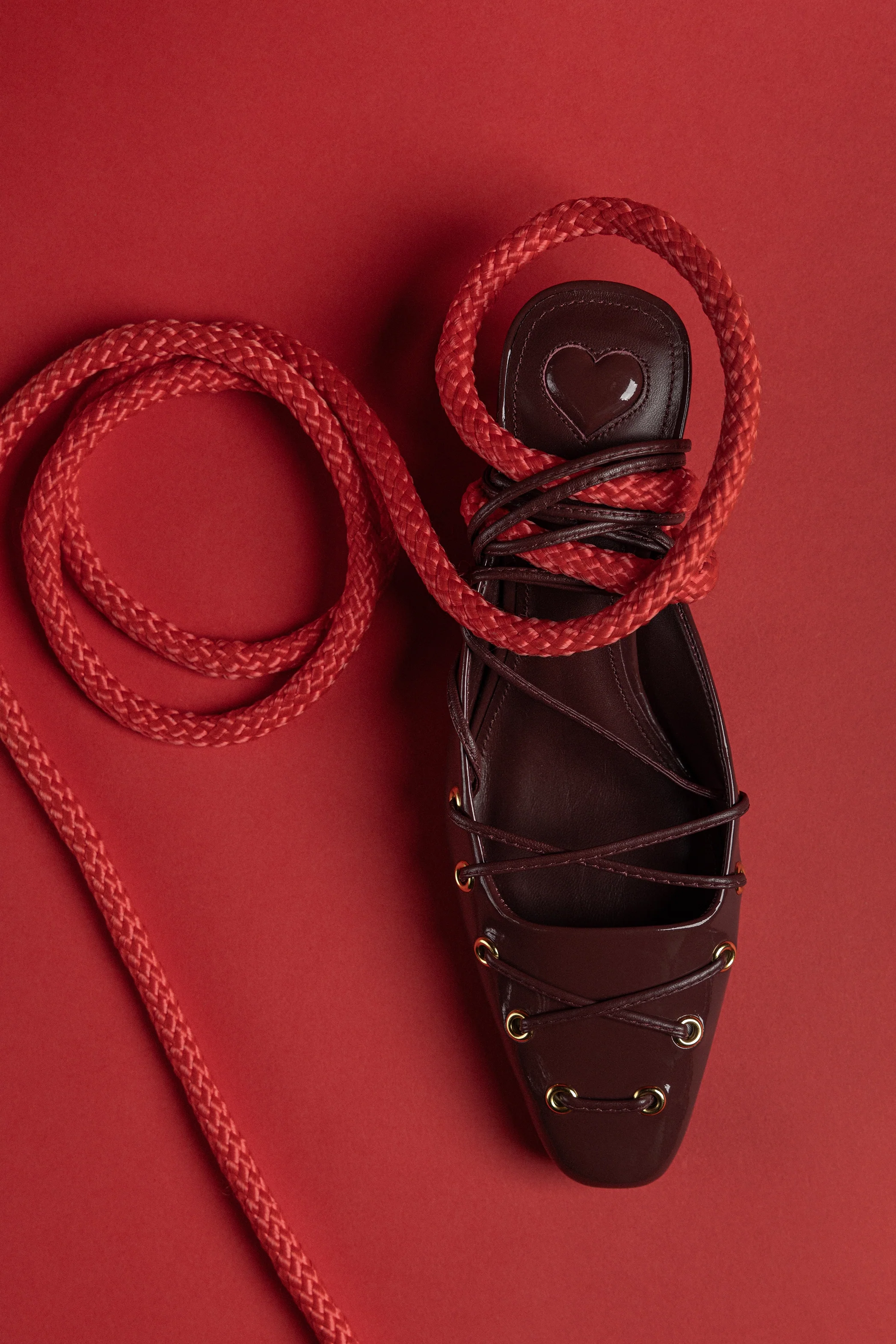 Amal Lace Up Pump In Burgundy Leather