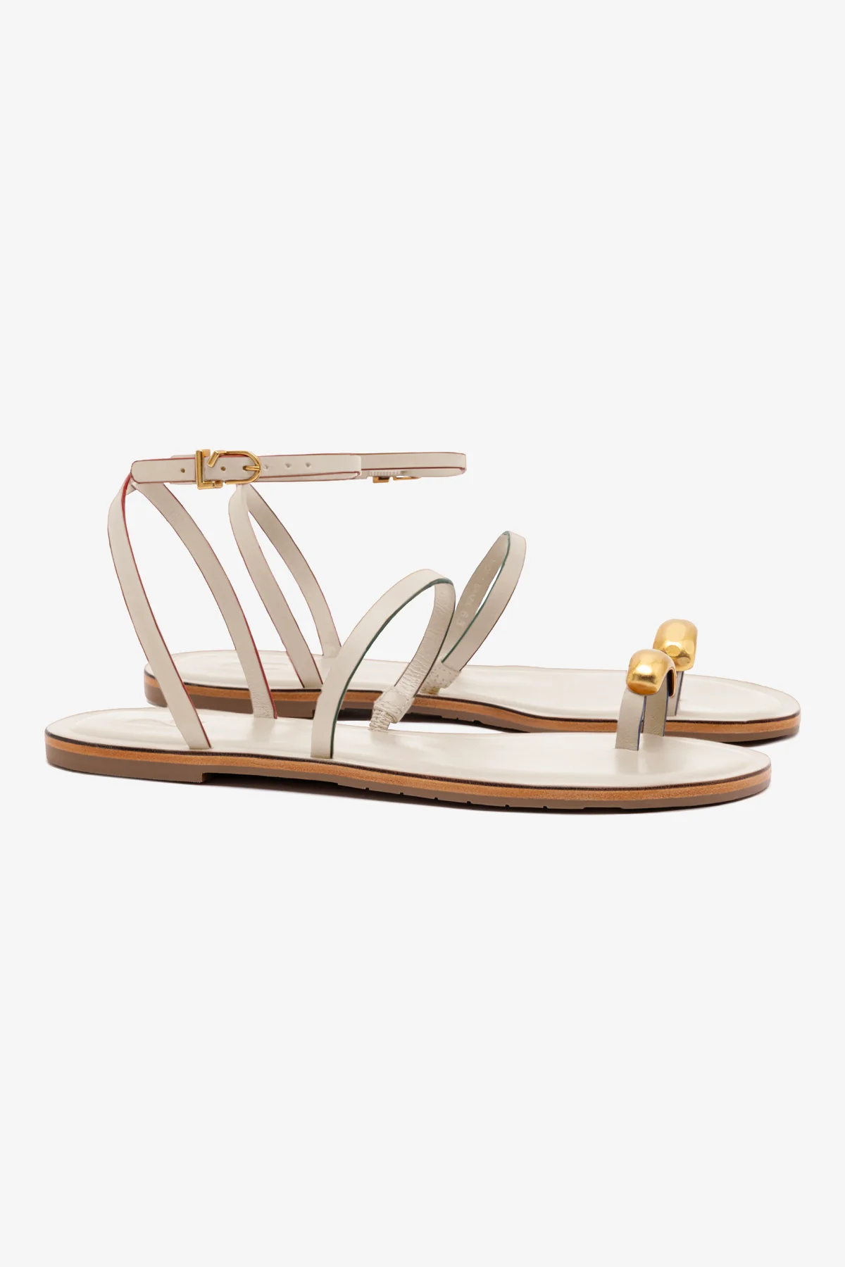 Biarritz Flat Sandal In Ivory Leather