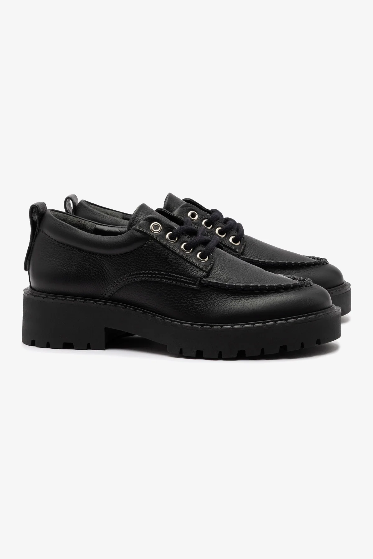 London Lace Up Loafer In Black Leather