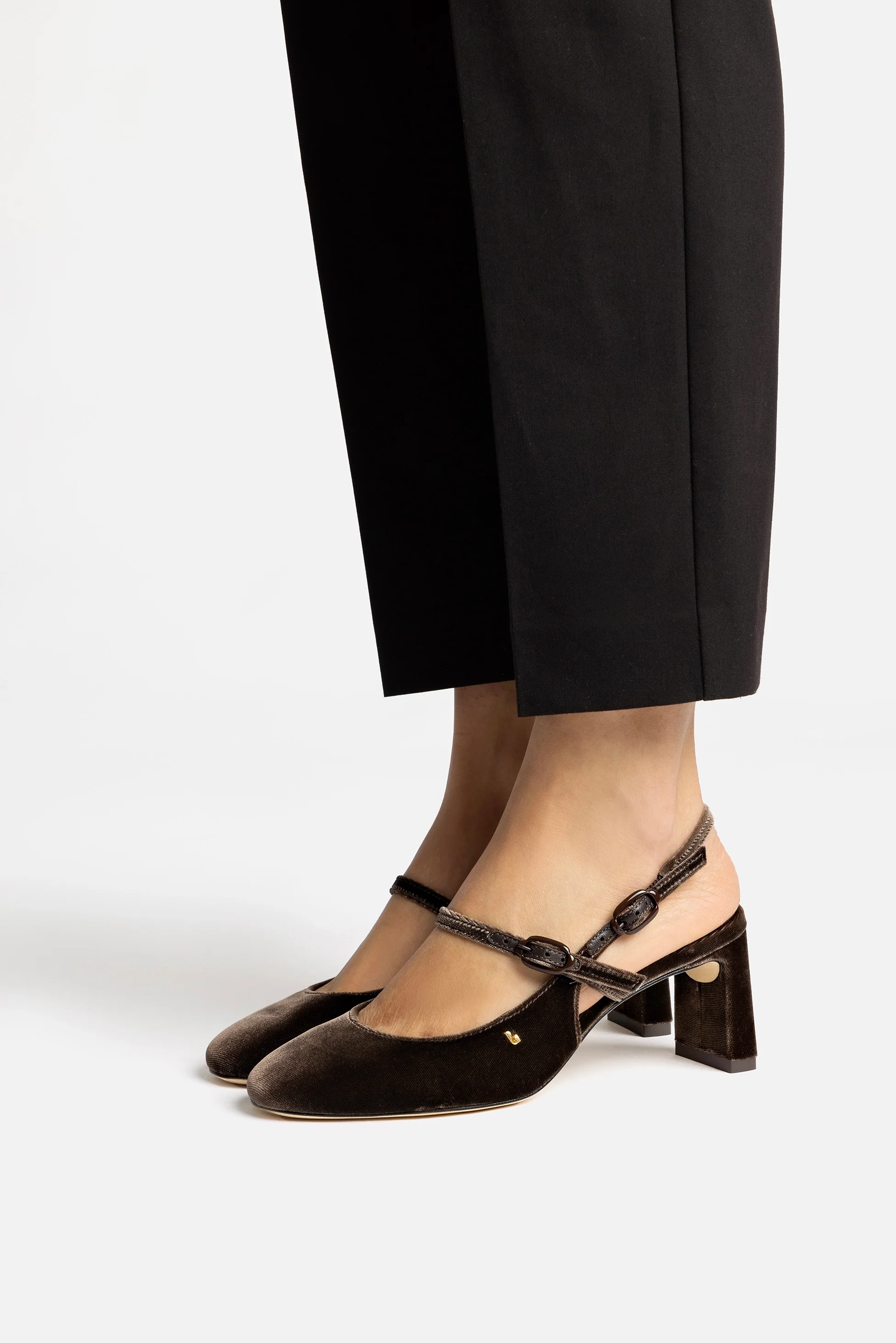 Georgina Pump In Brown Velvet