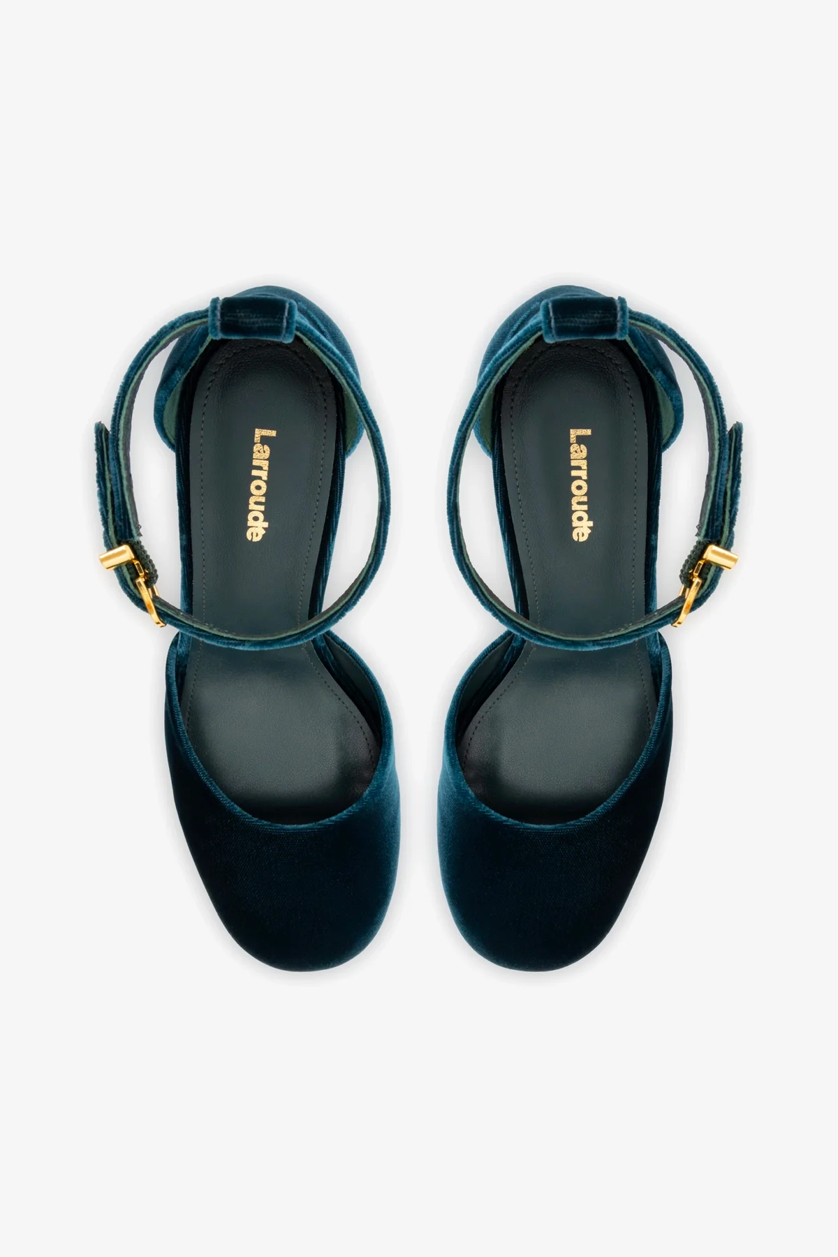 Ari Pump In Deepsea Velvet