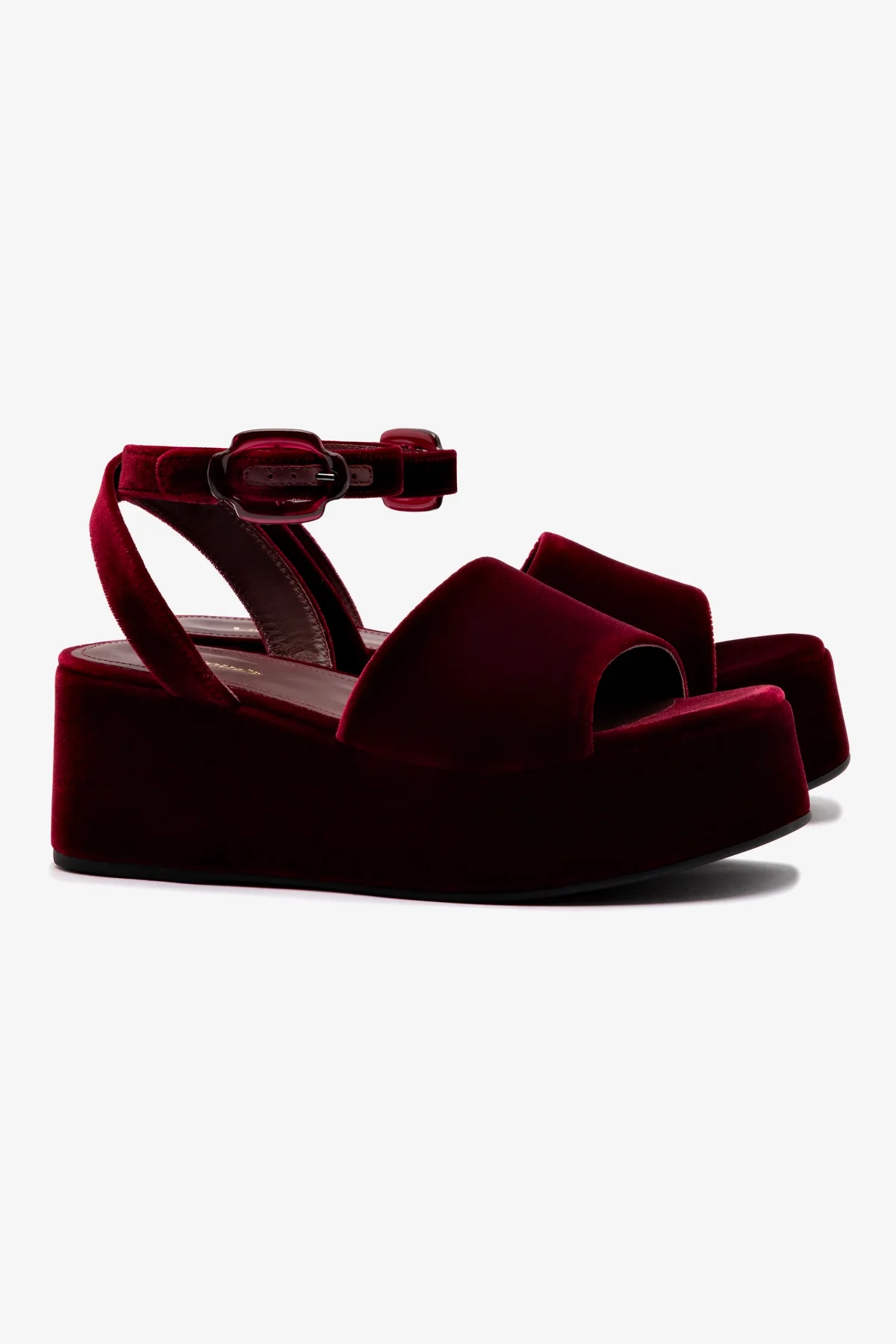 Charli Flatform Sandal In Wine Velvet