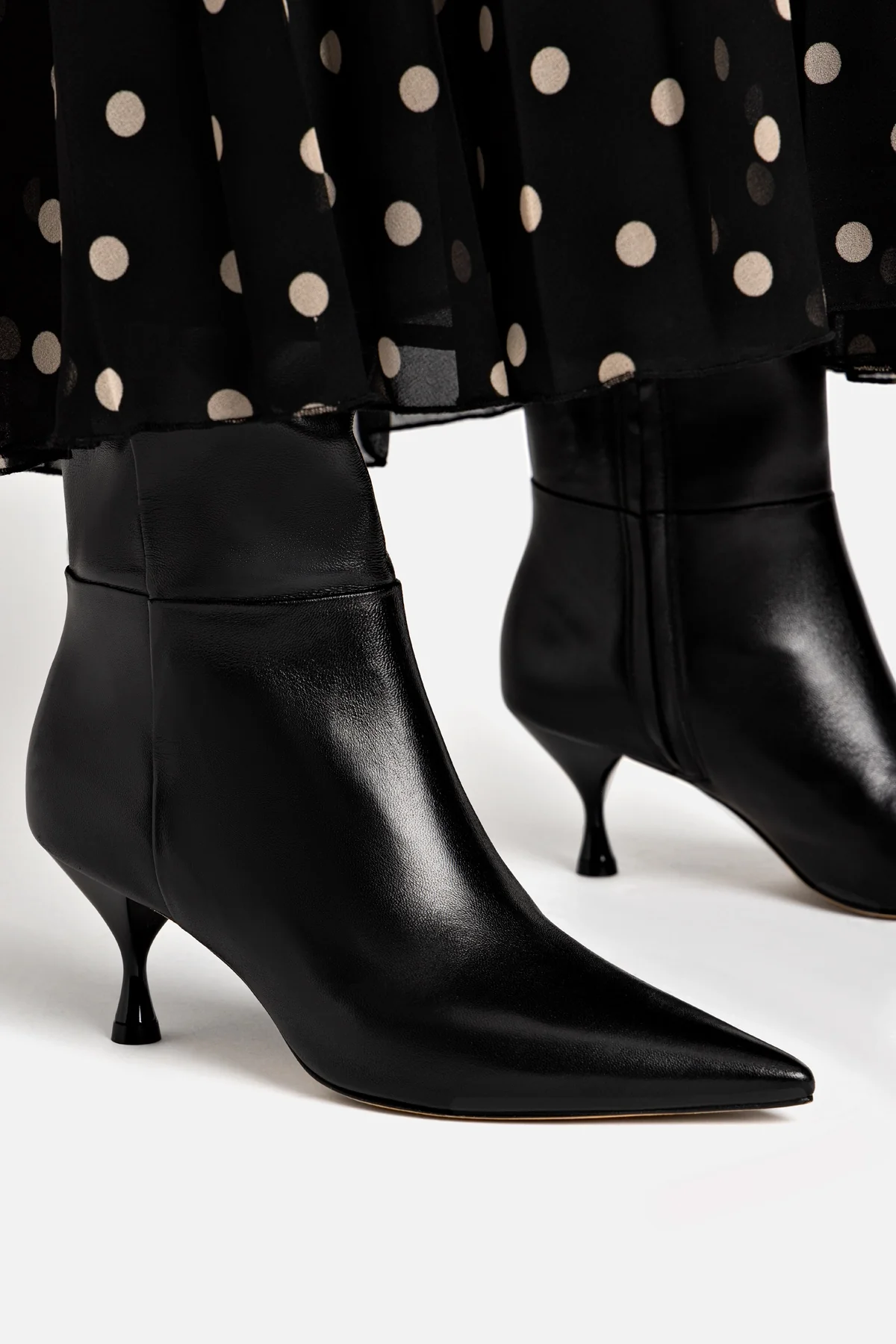 Kate Mid Boot In Black Leather