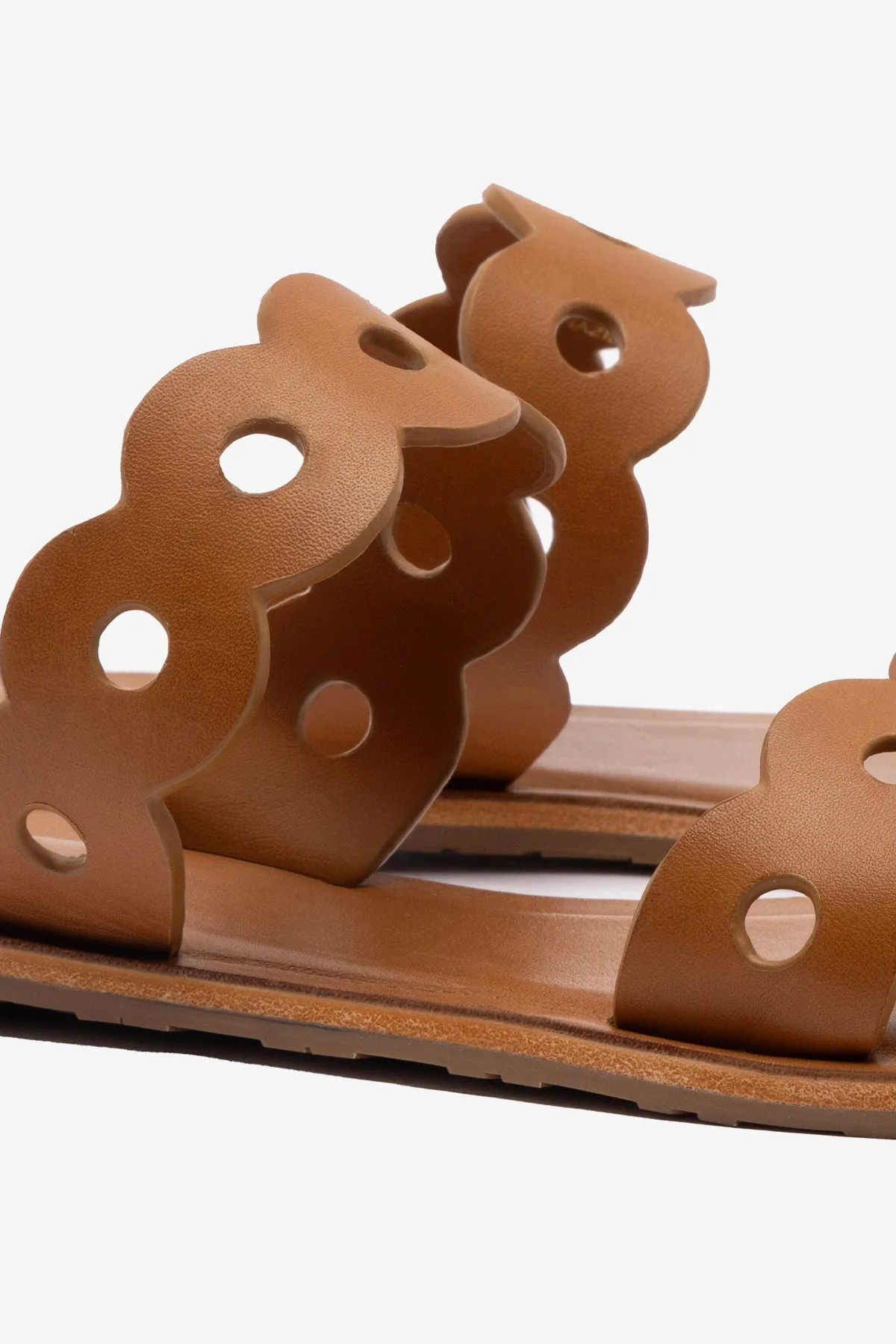 Florence Flat Mule In Light Caramel Leather