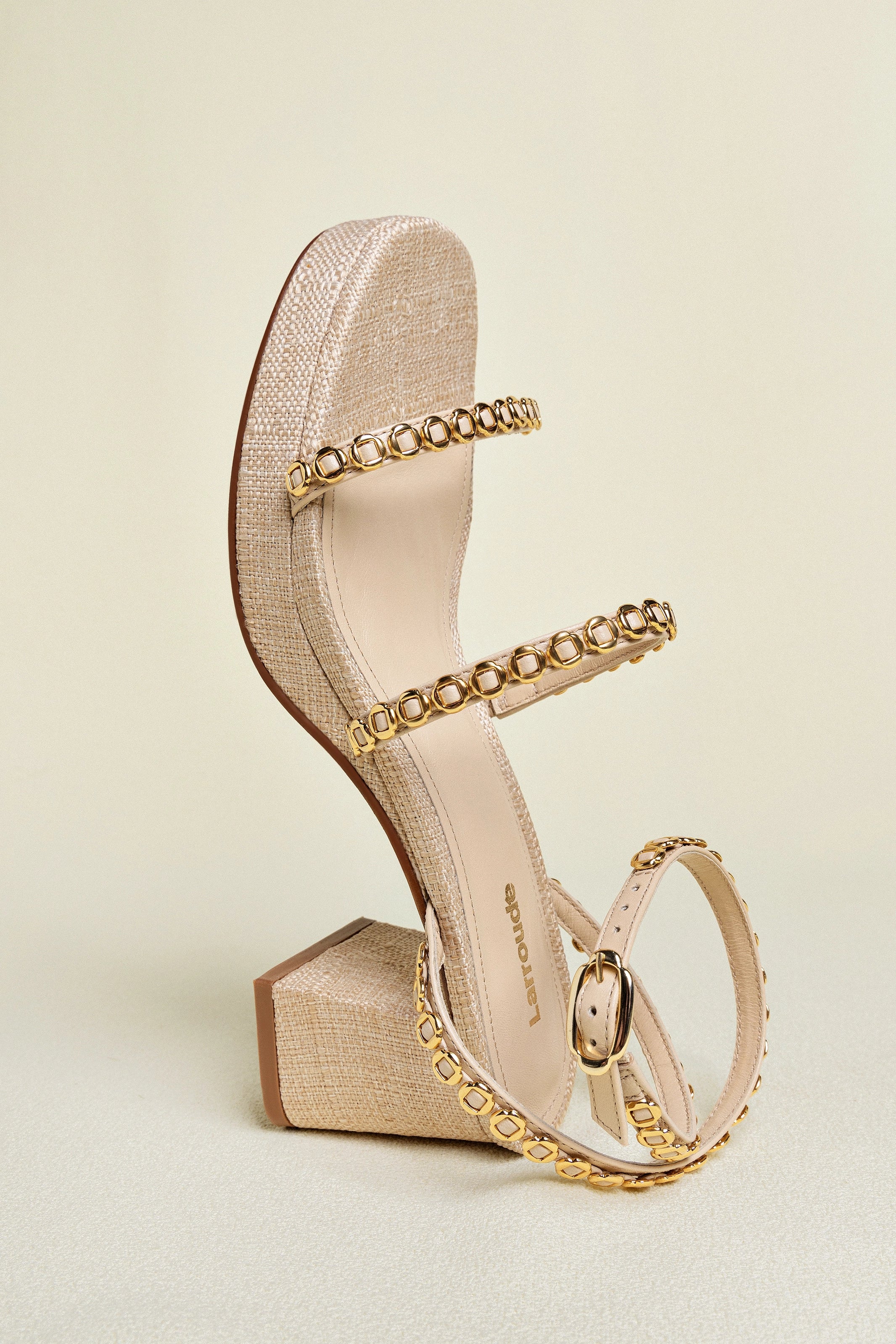 Gio Milanina Sandal In Beige Raffia