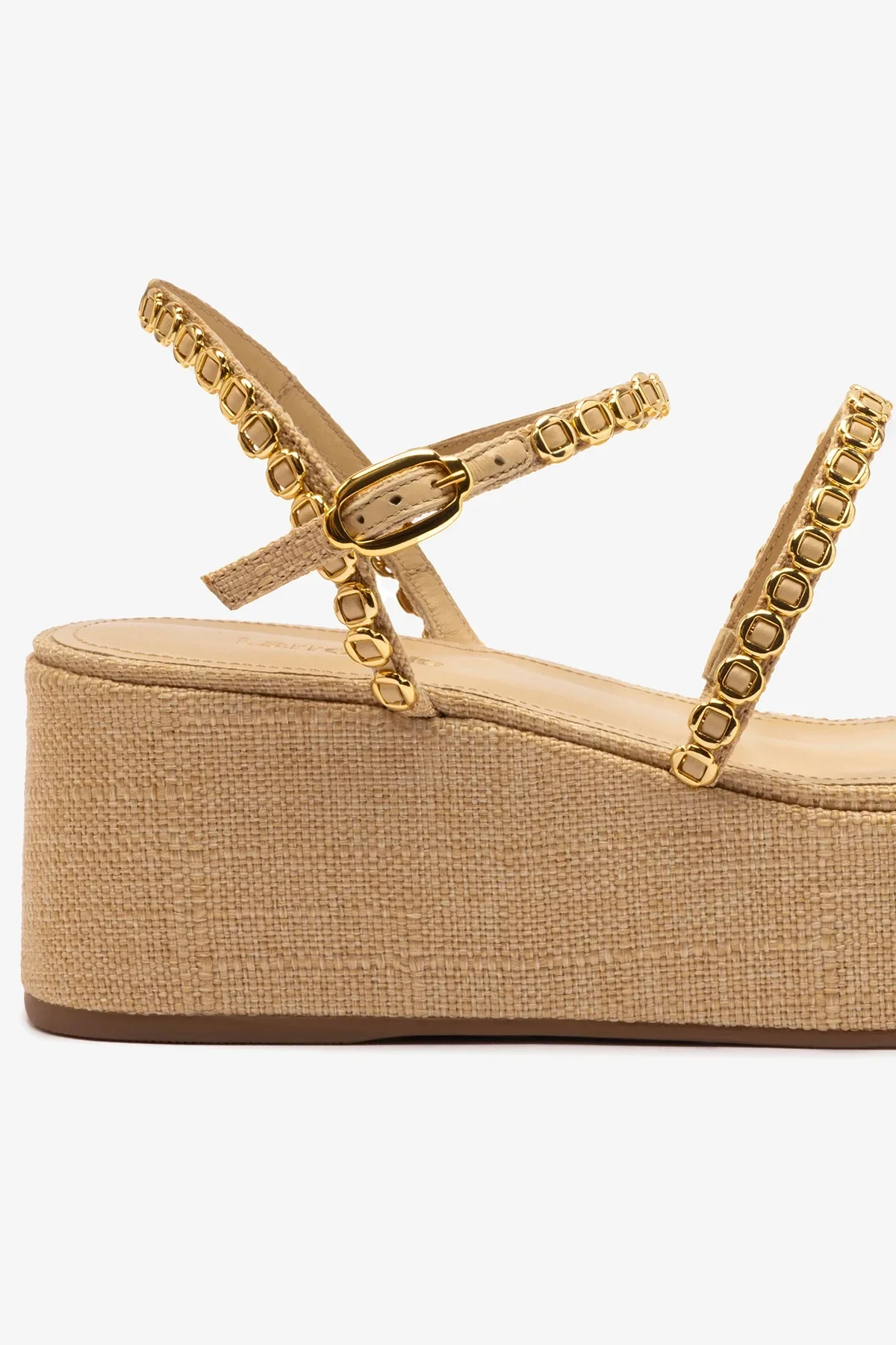 Gio Milanina Flatform Sandal In Beige Raffia