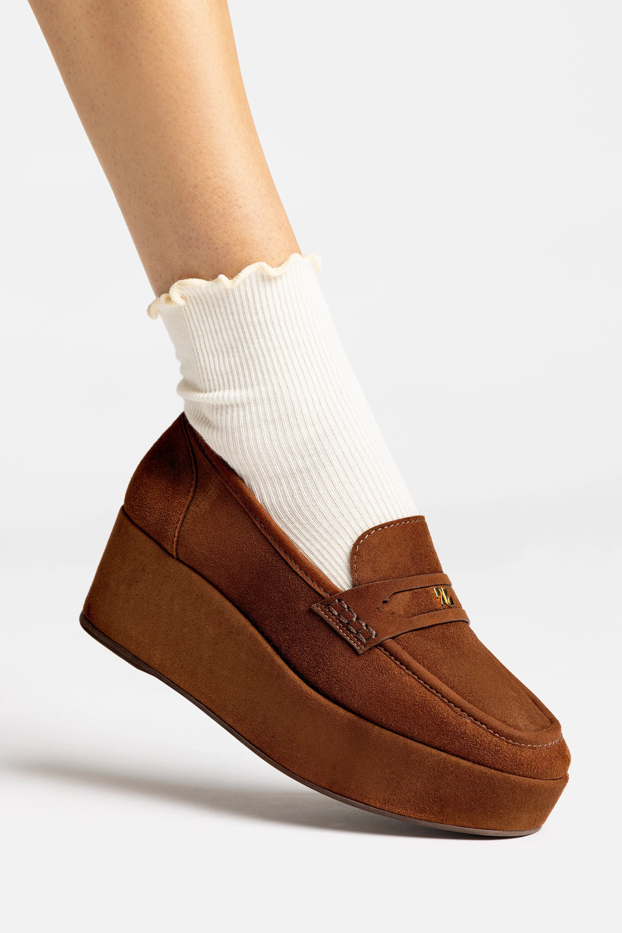 Suki Flatform Loafer In Burnt Umber Suede