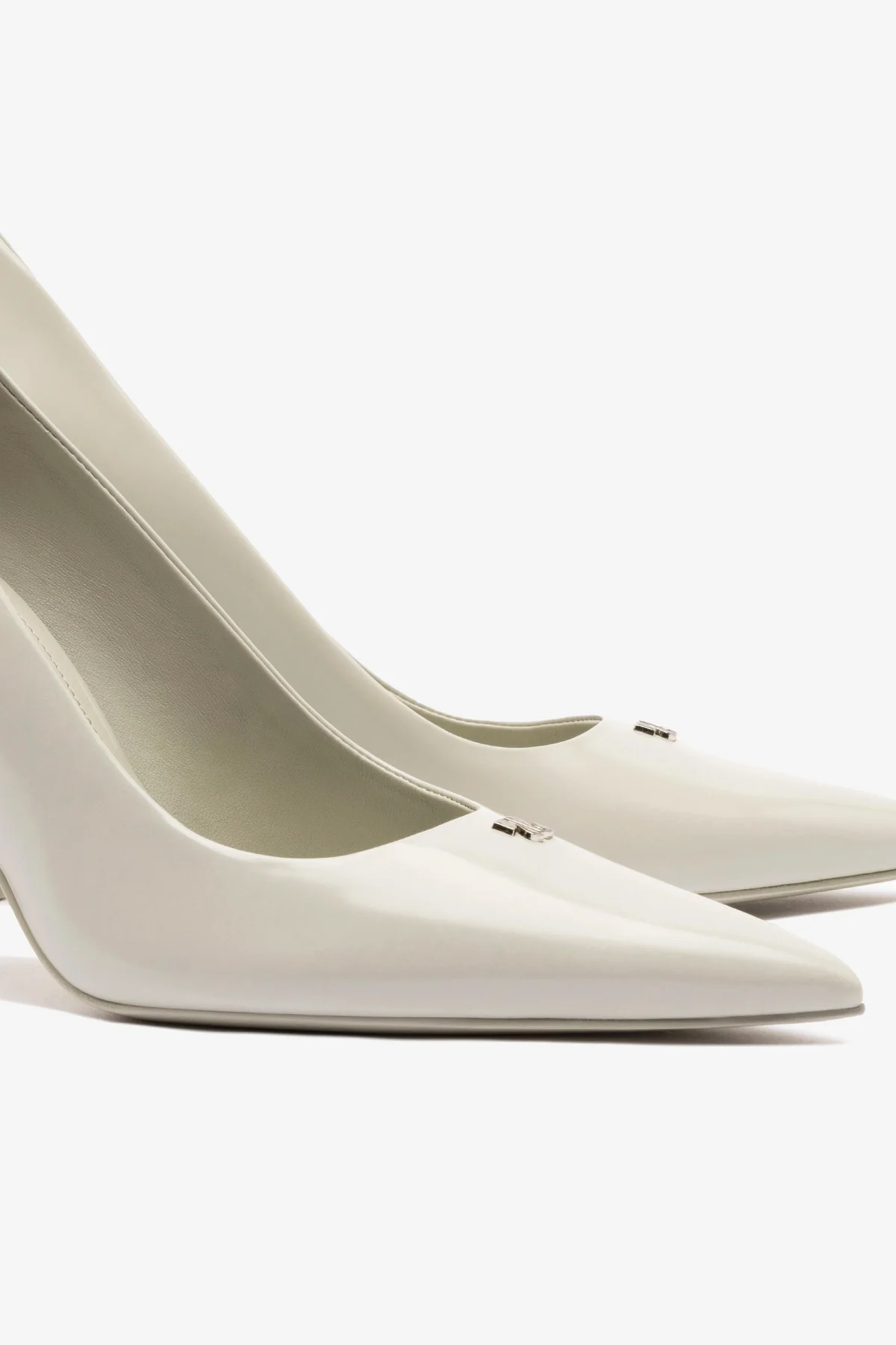 Stone Pump In Gray Box Leather