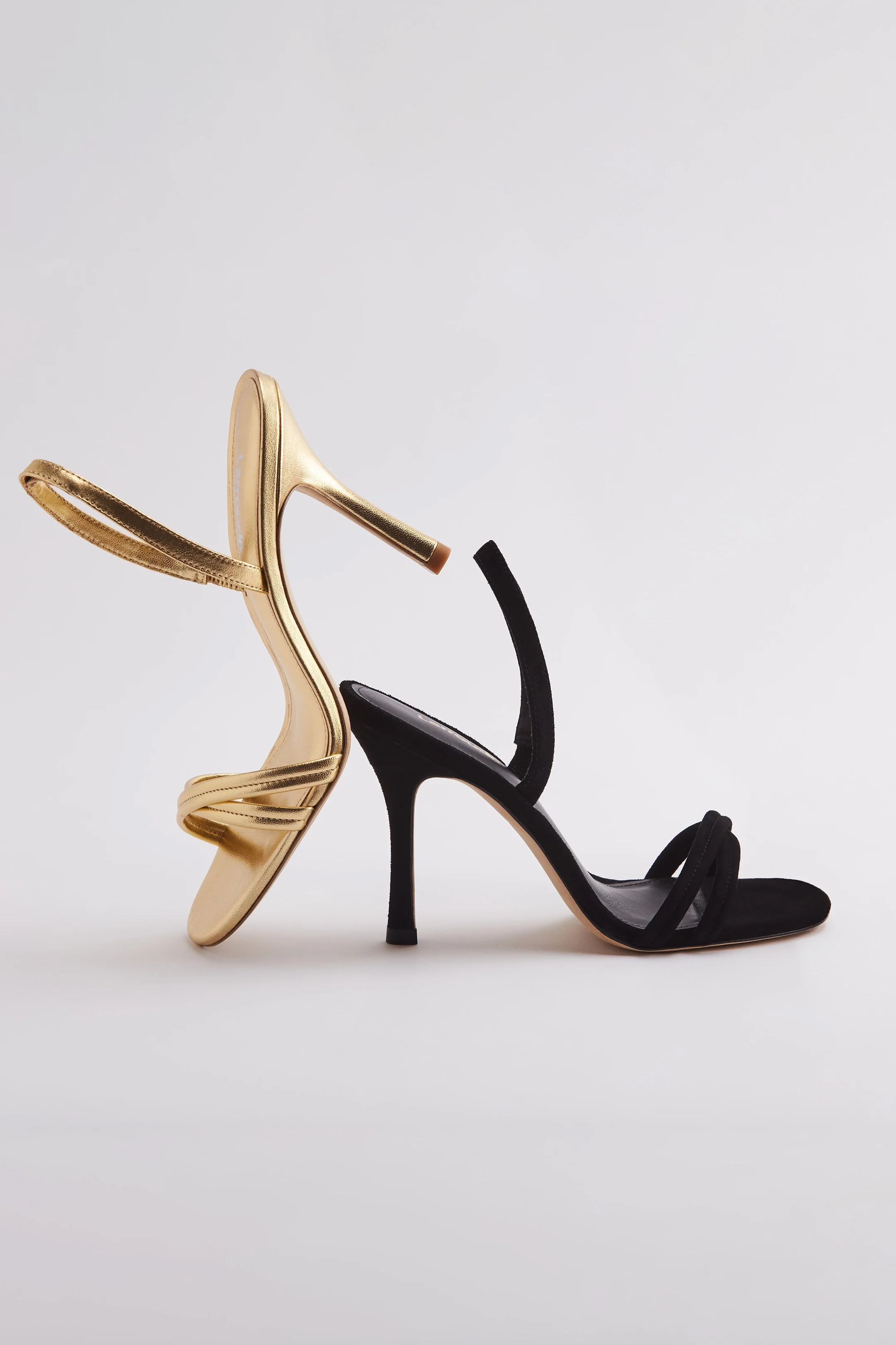 Annie Sandal In Gold Metallic Leather