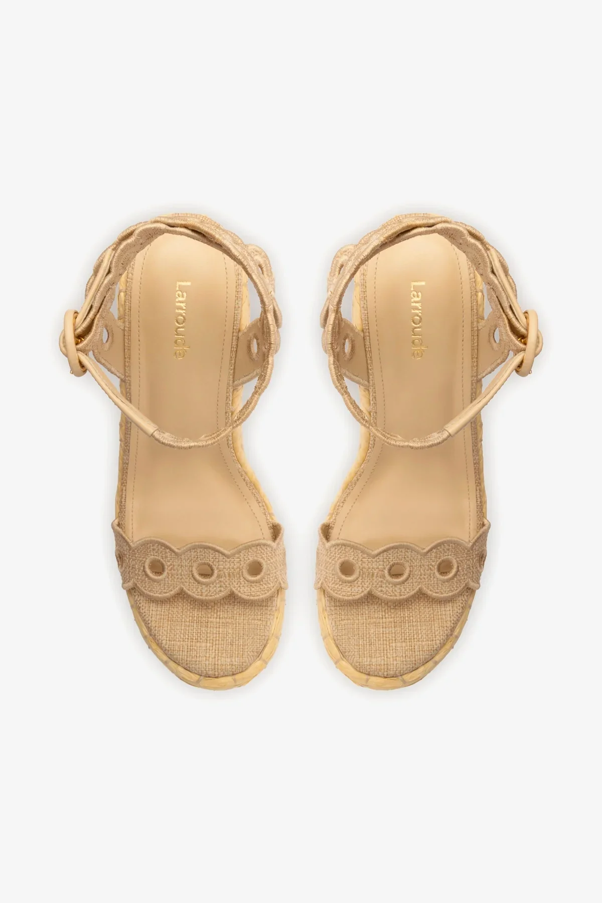 Florence Broderie Wedge In Beige Raffia