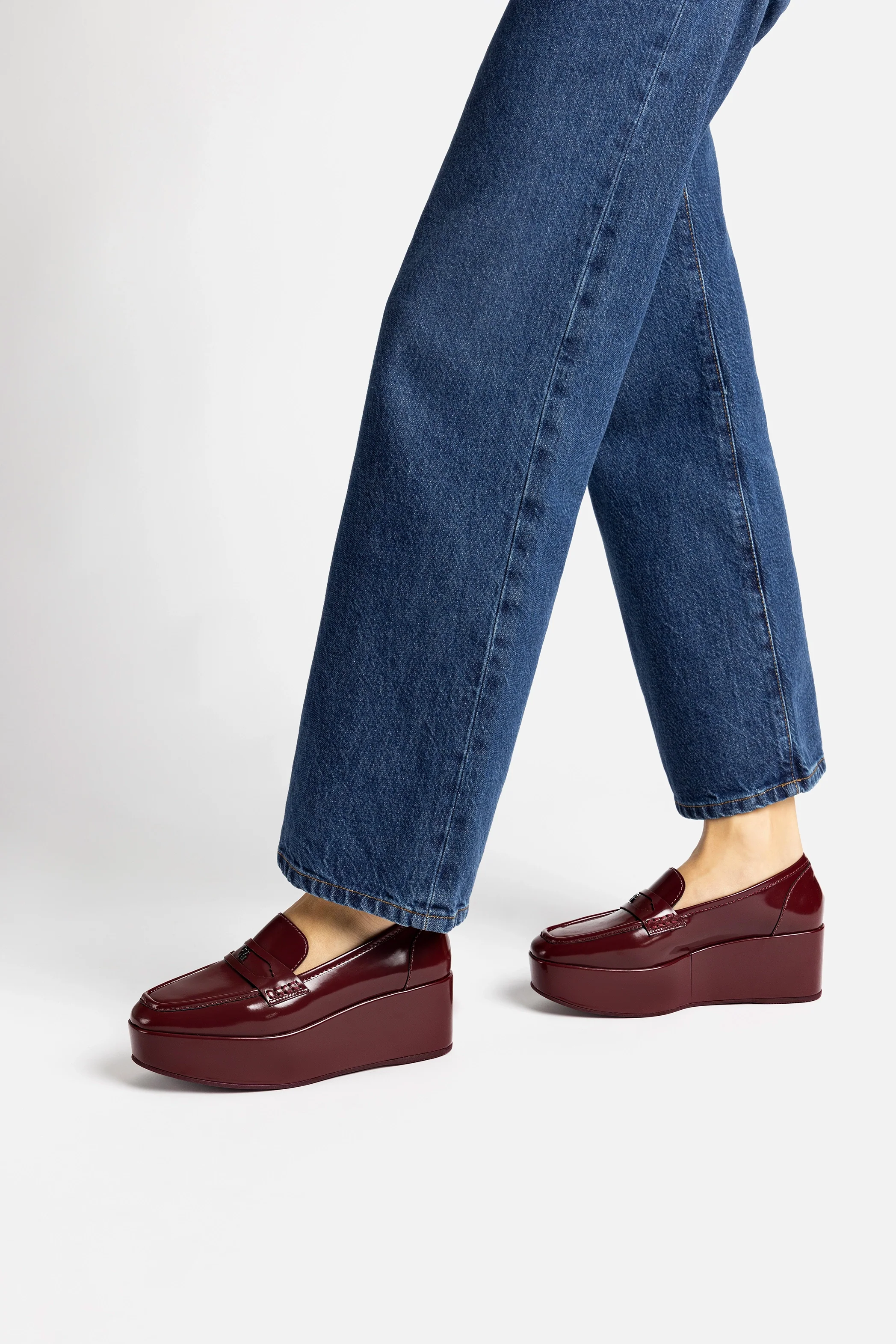 Suki Flatform Loafer In Burgundy Box Leather