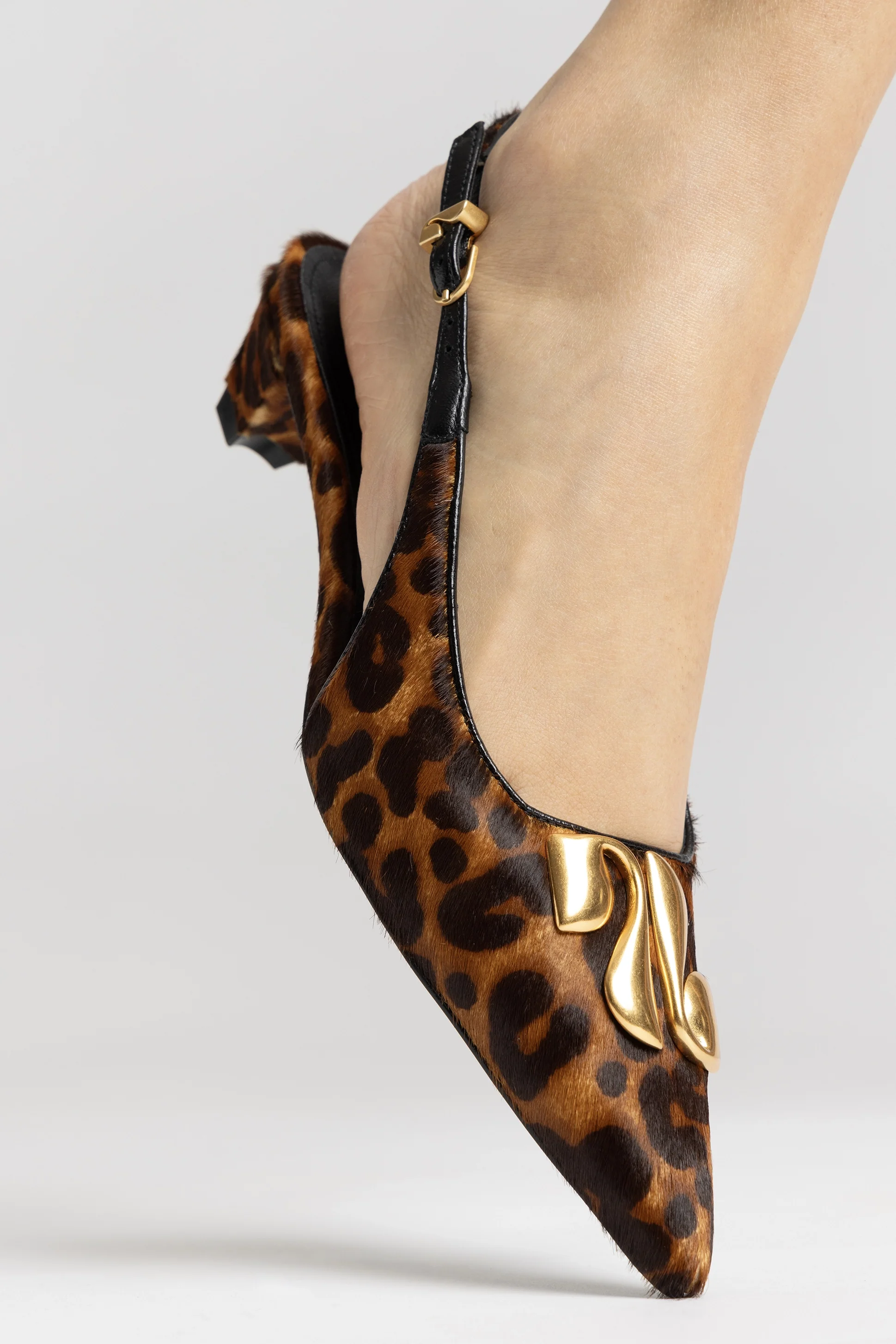 Kaitlan LL Low Pump In Leopard Print Calf Hair