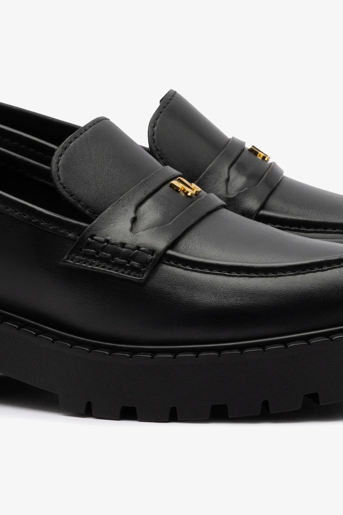 Suki Loafer In Black Leather
