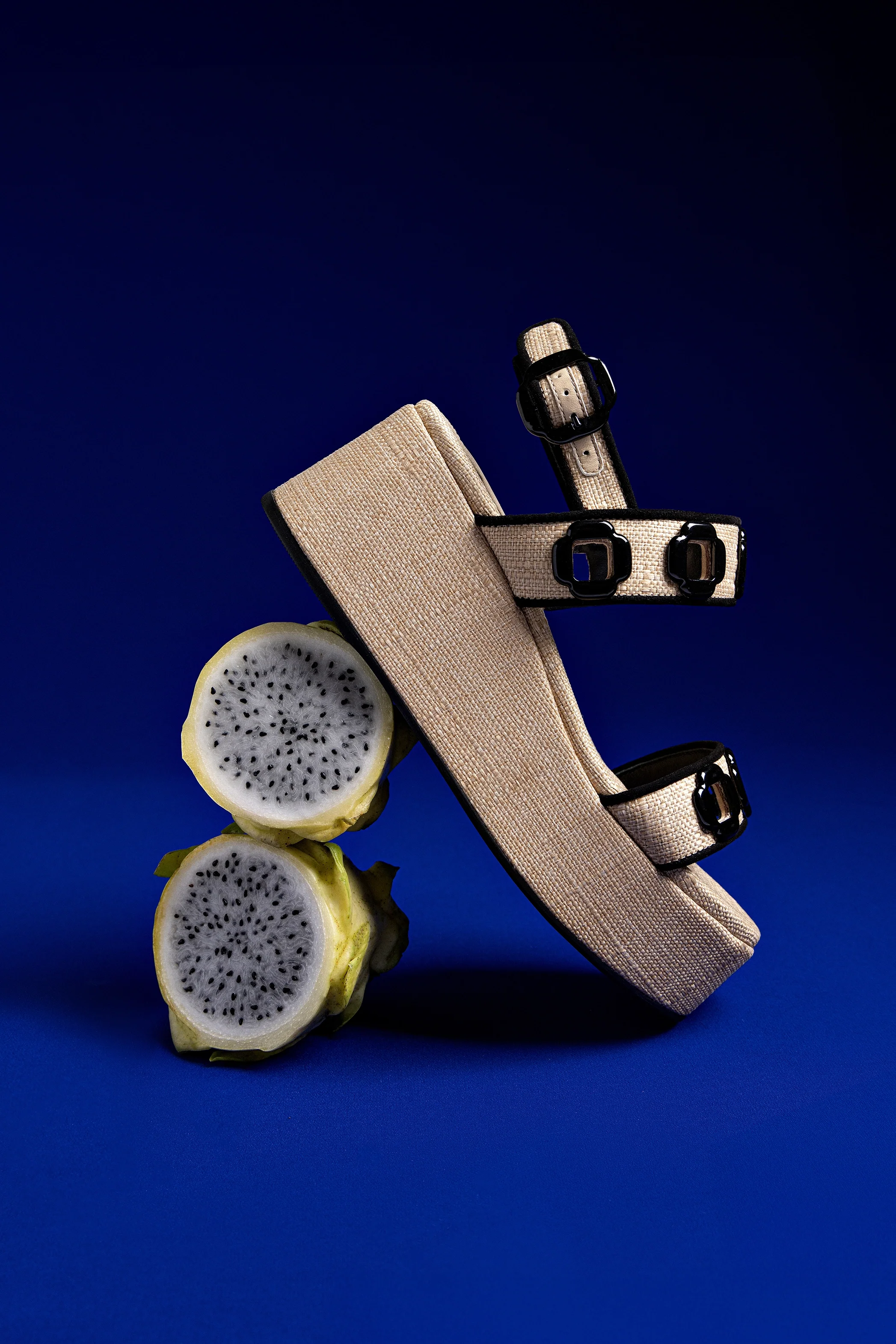 Milan Flatform In Beige Raffia and Black Trimming