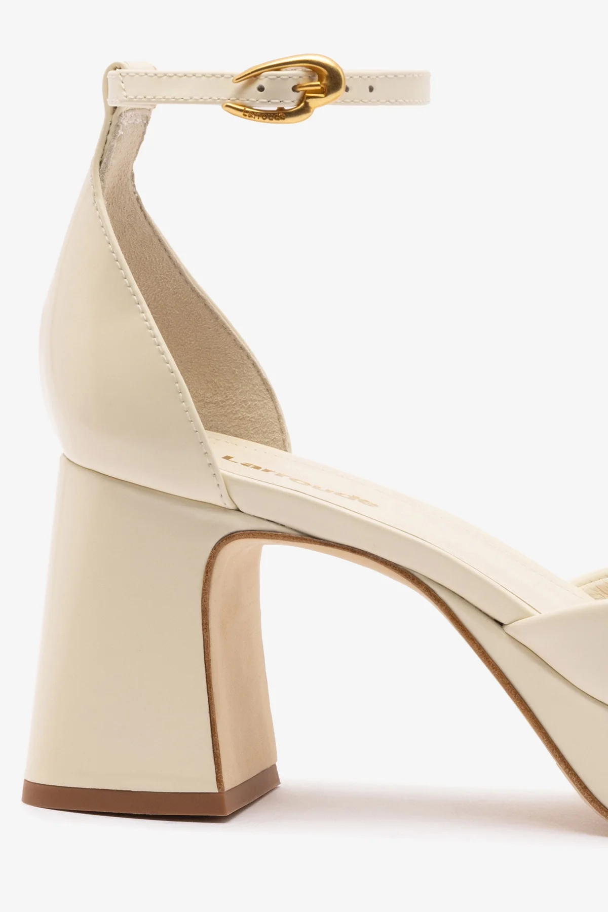 Ari Verona Low Pump In Ivory Box Leather