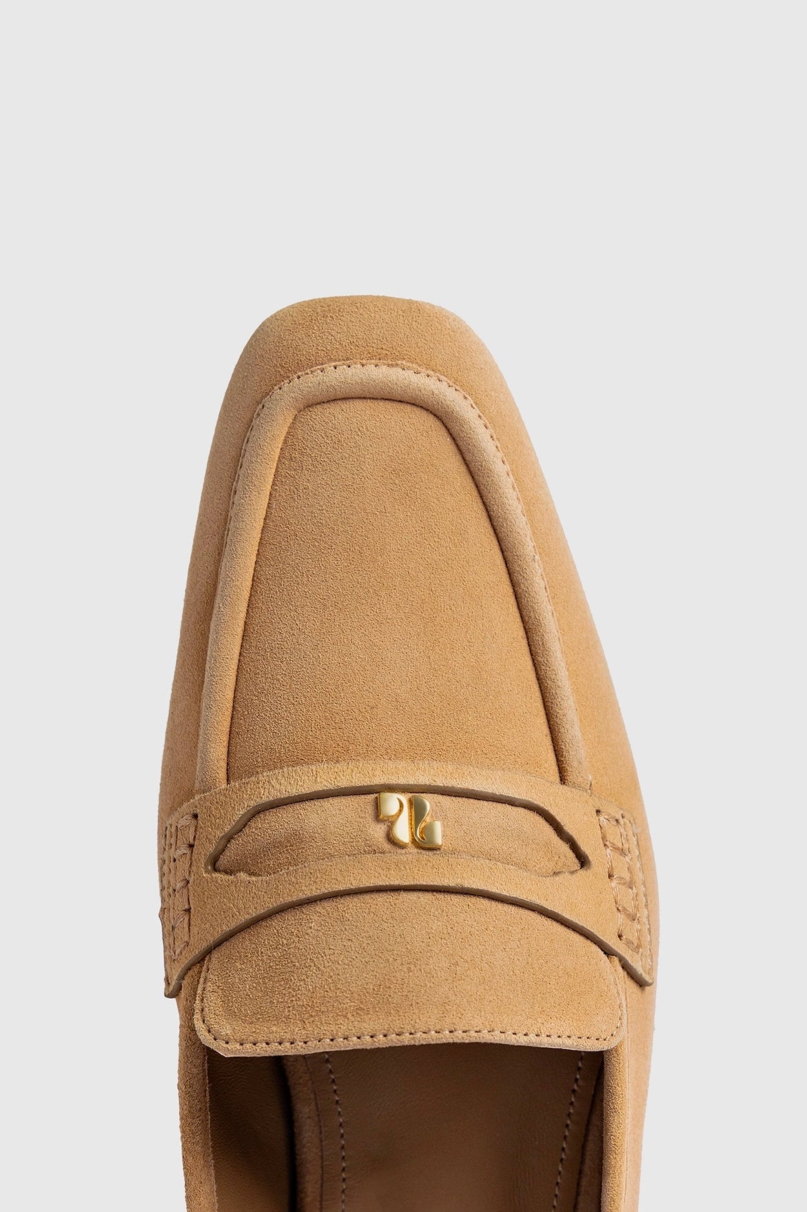 Suki Flat Loafer In Peanut Suede