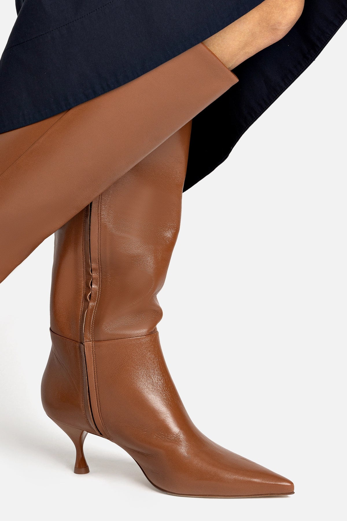 Kate Mid Boot In Brown Leather