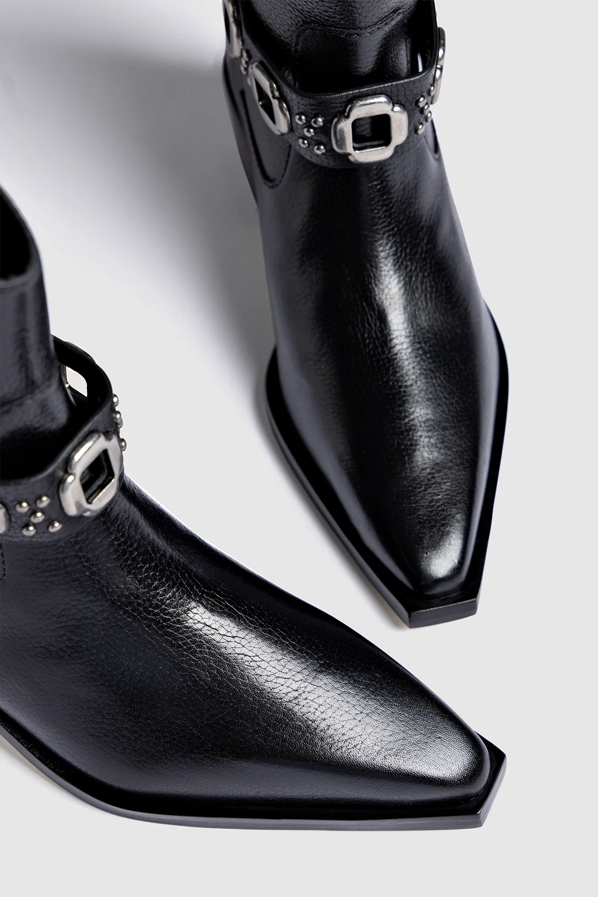 Milan Rodeo Bootie In Black Leather