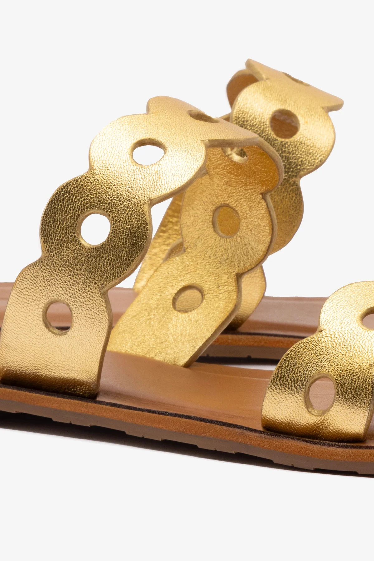 Florence Flat Mule In Gold Metallic Leather