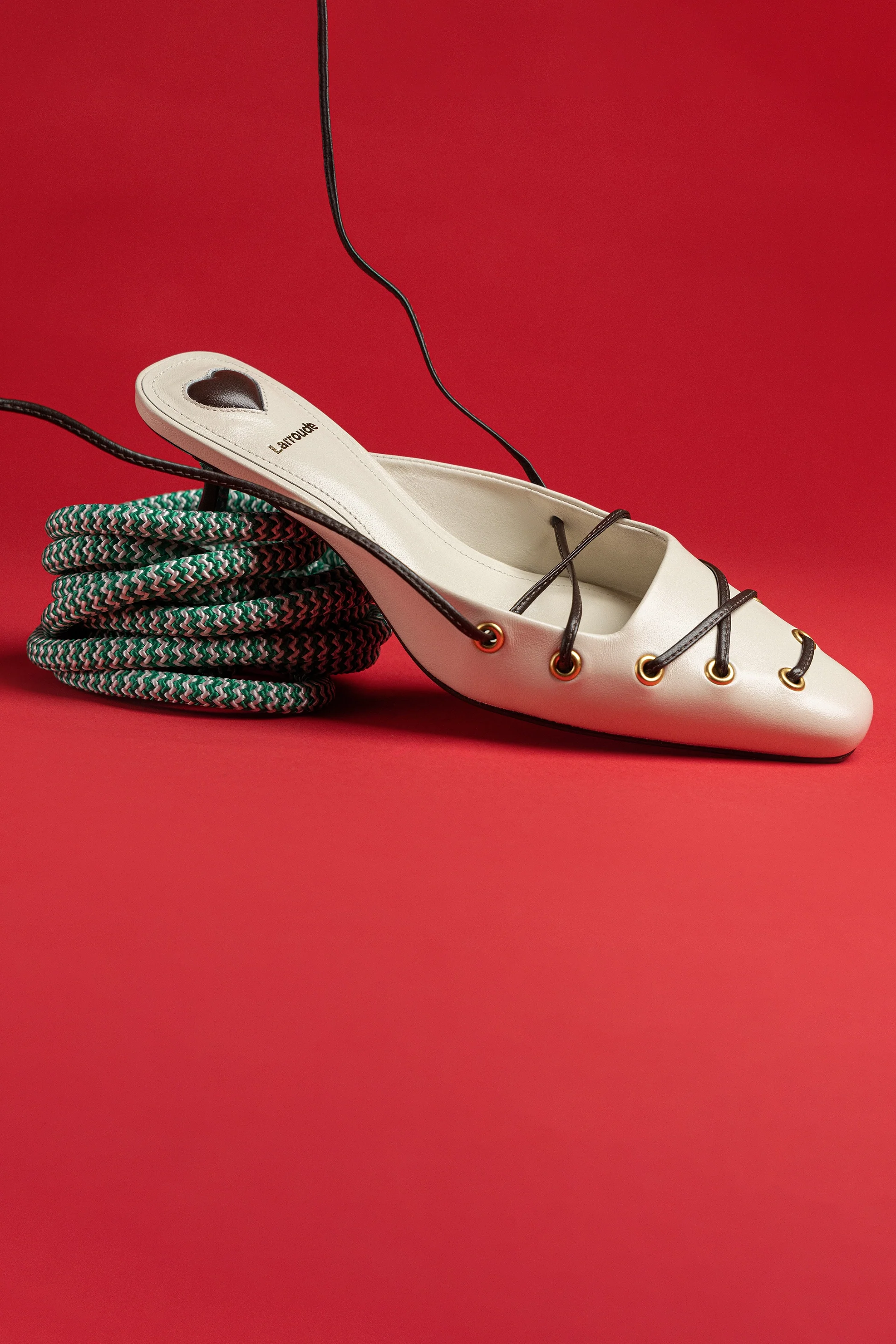 Amal Lace Up Pump In Ivory Leather