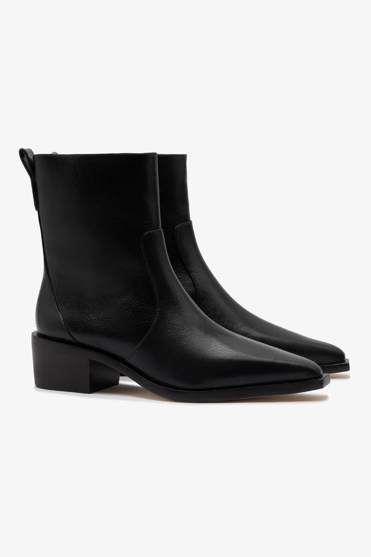 Florencia Low Boot In Black Leather