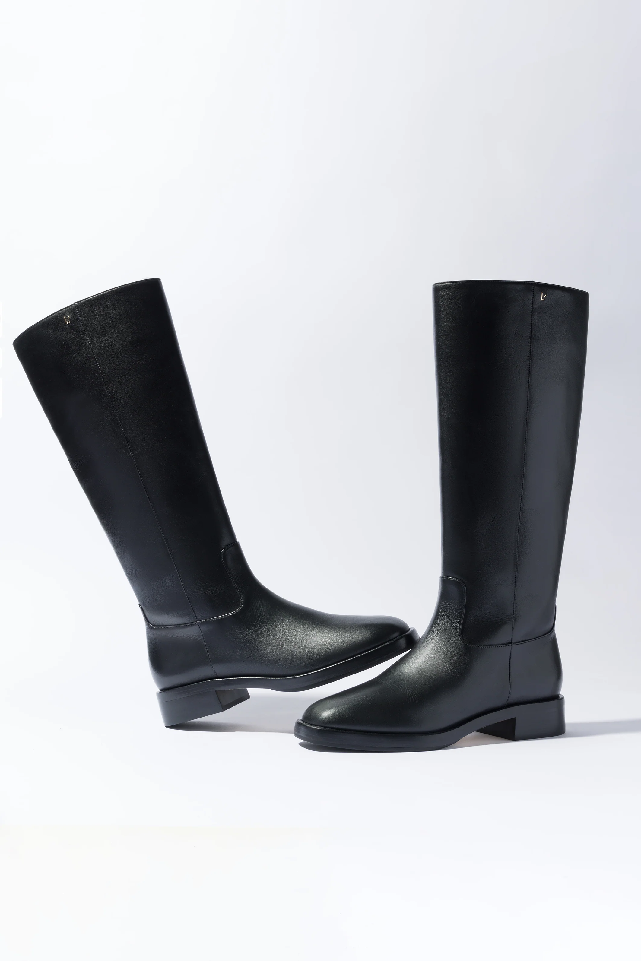 Anne Boot In Black Leather