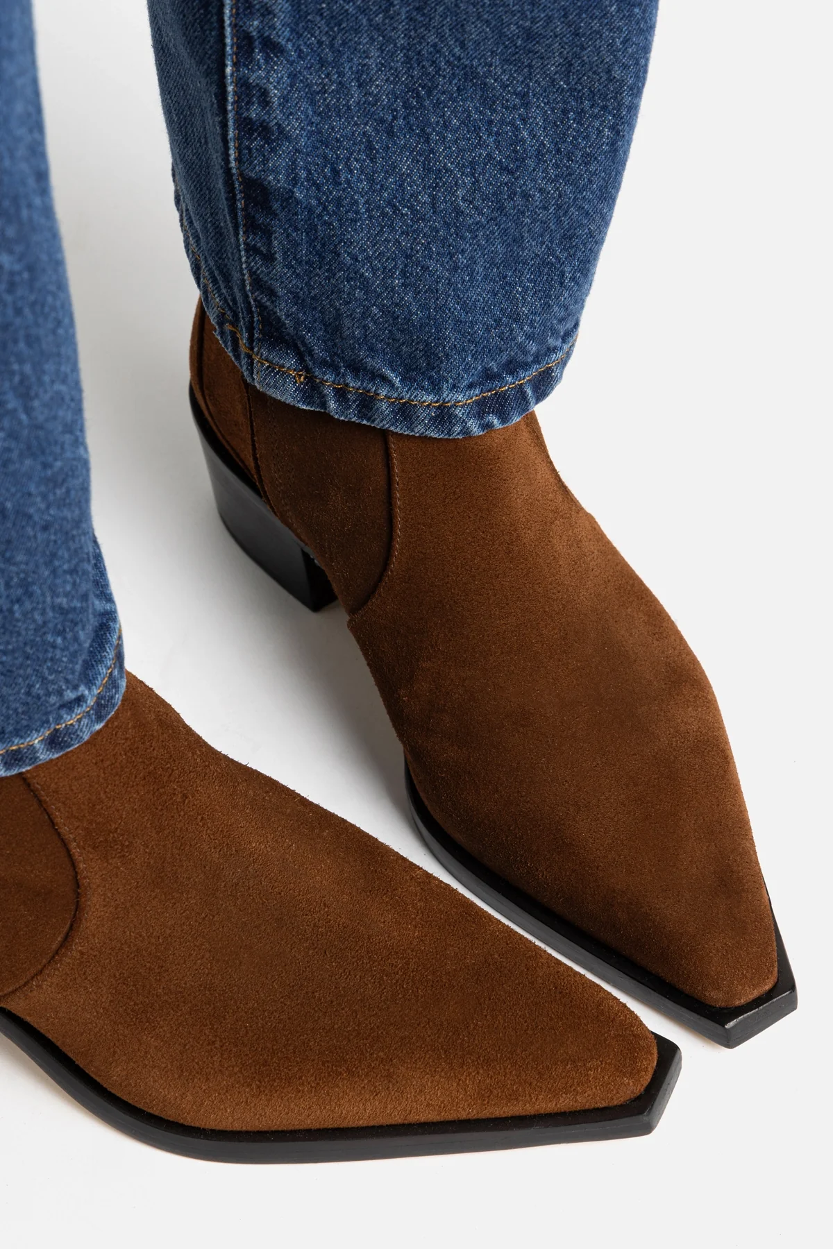 Florencia Low Boot In Burnt Umber Suede