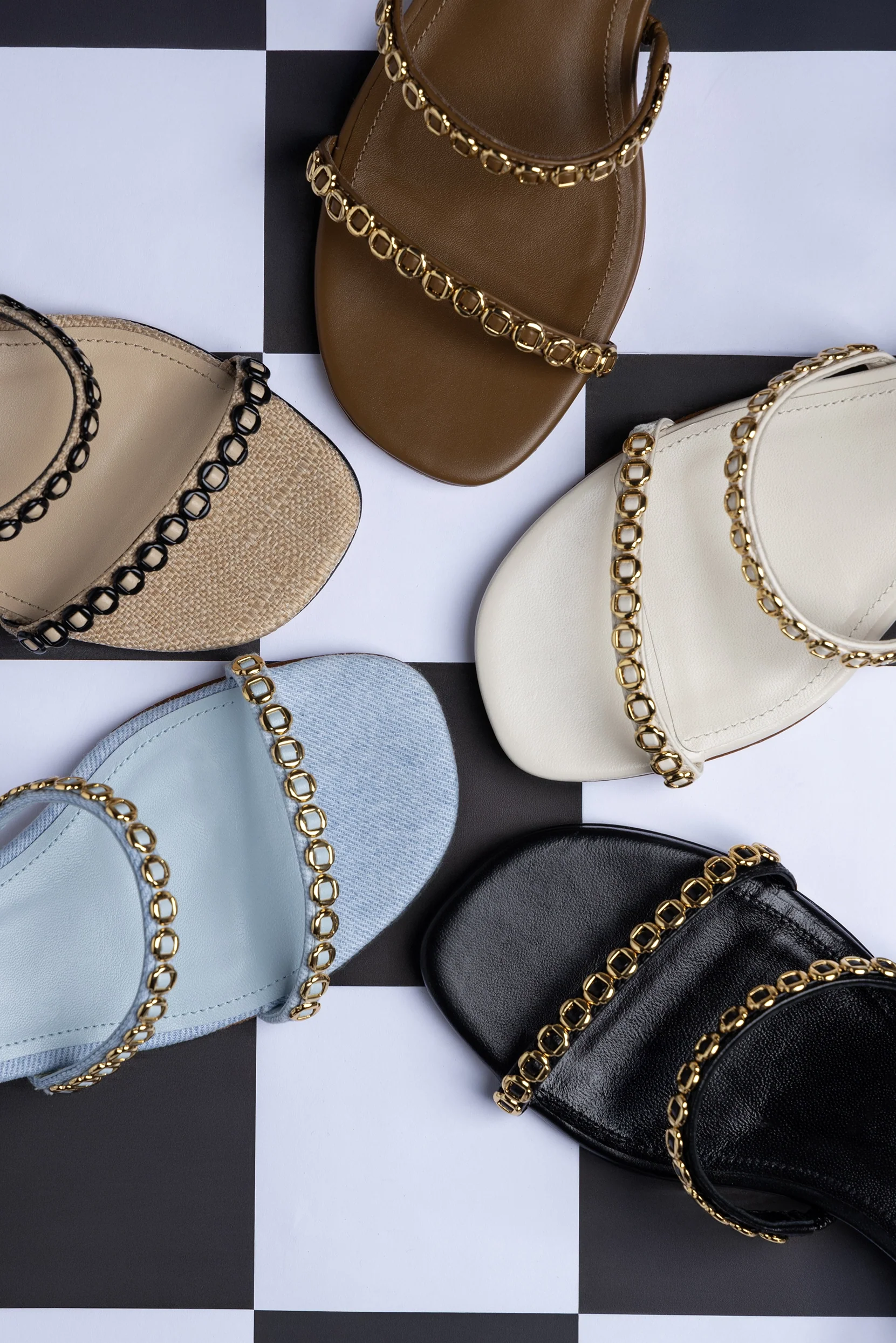 Milanina Flat Sandal In Ivory Leather