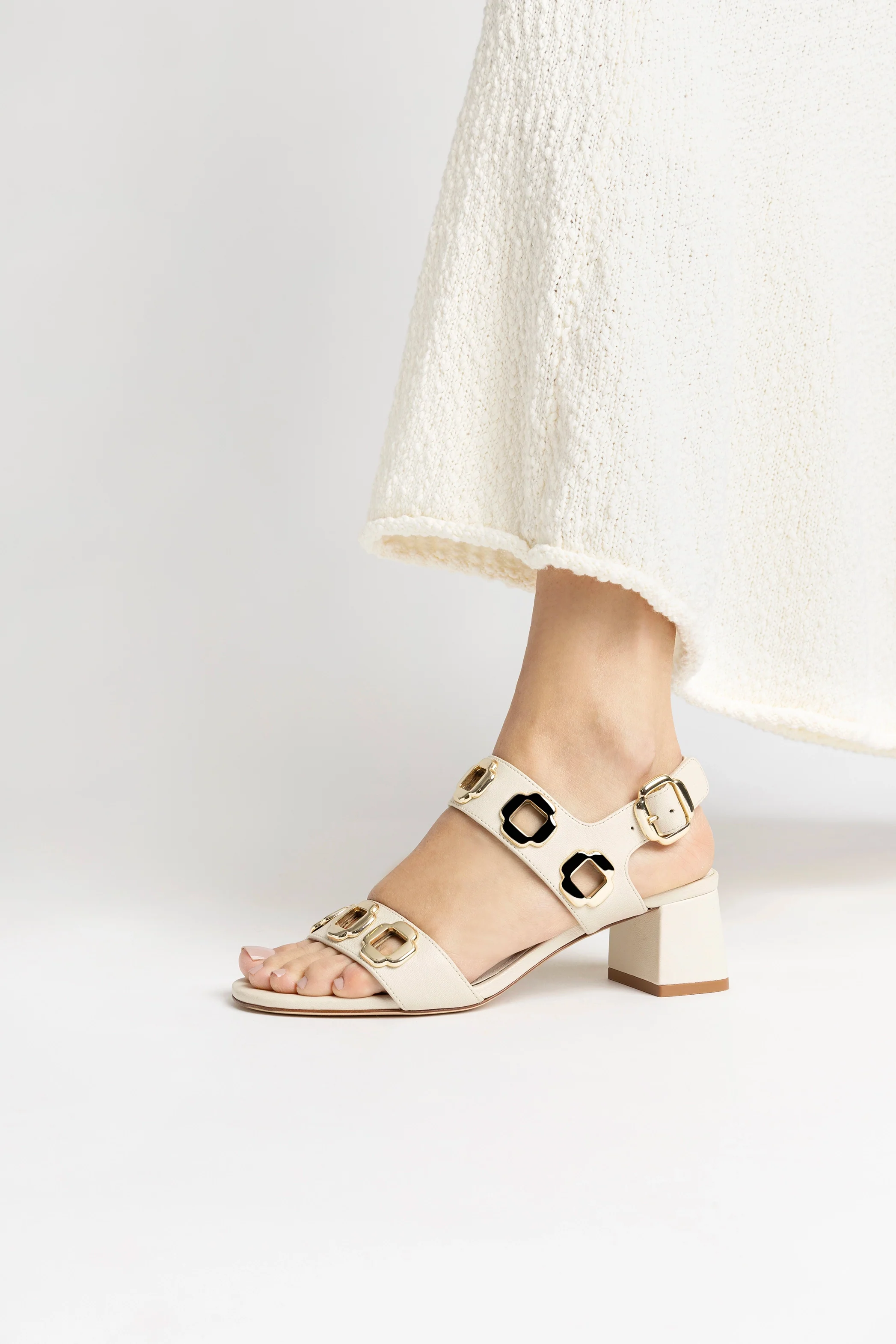 Milan Sandal In Ivory Leather