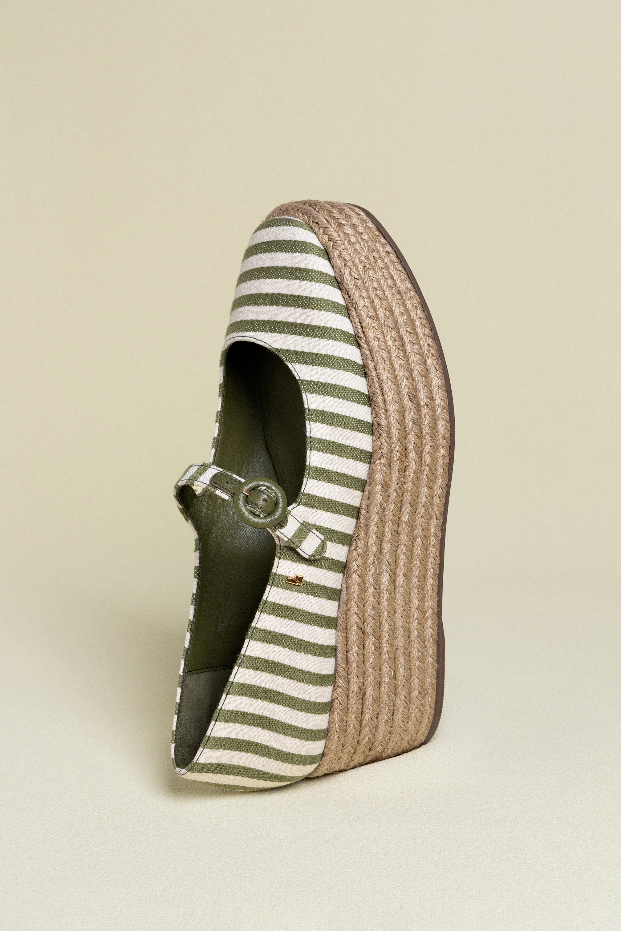 Blair Flatform In Seaweed Striped Fabric